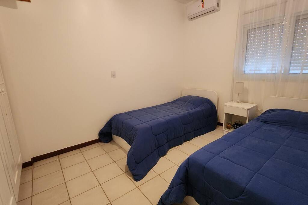 Apartamento Pé na Areia com 3 Dormitórios no Módulo 6 da Riviera