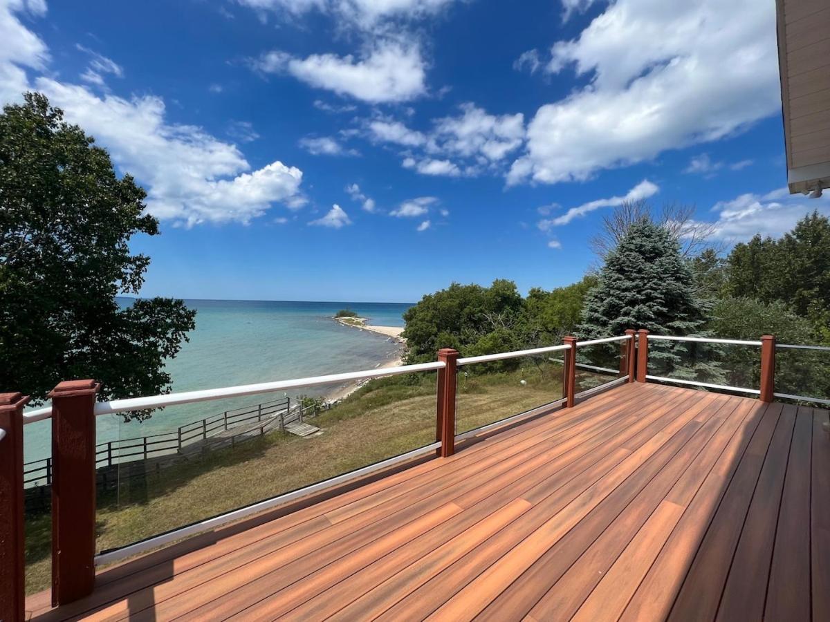 Private Beach Pool Table HUGE views gas grill