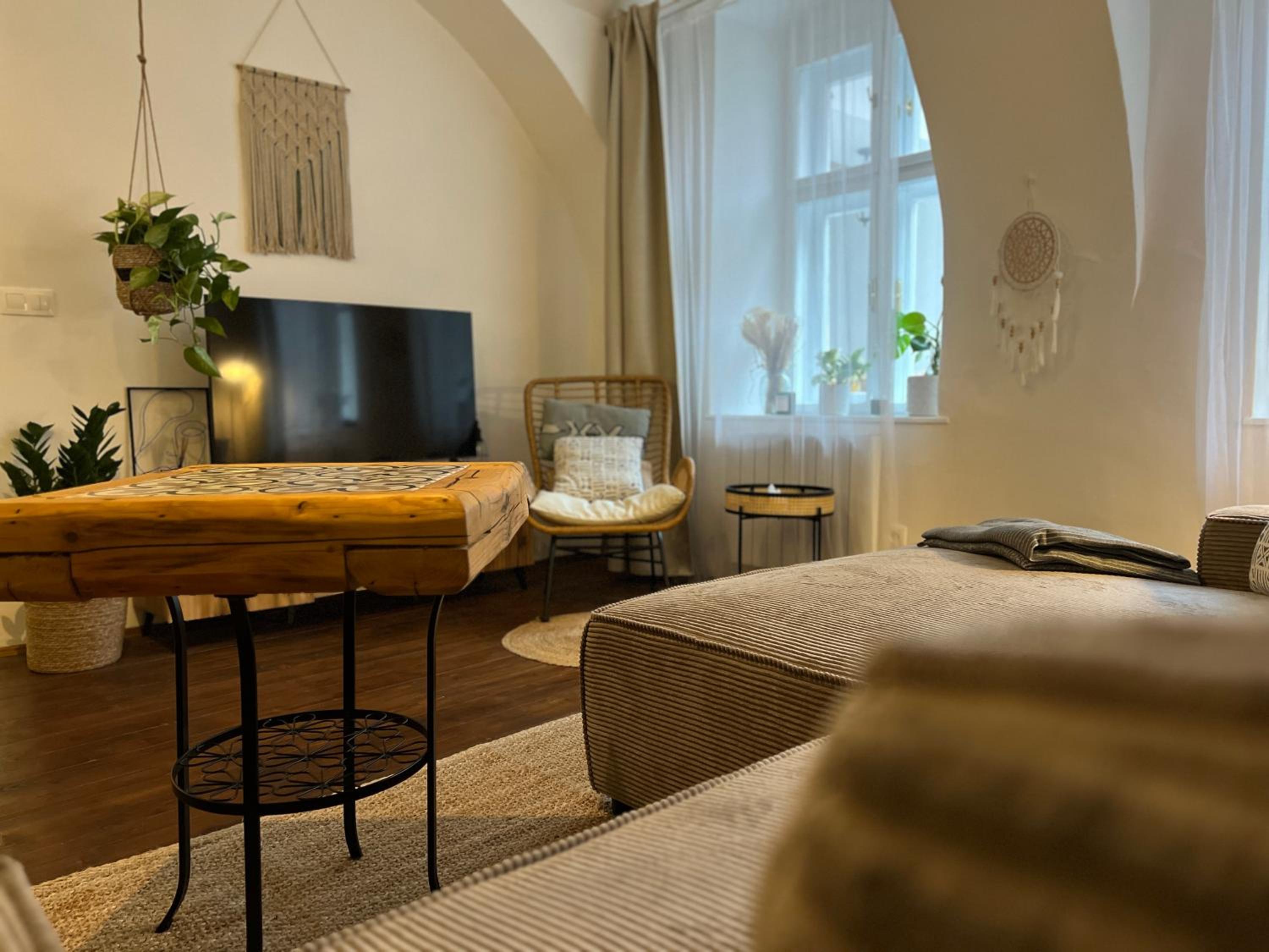 Design Apartment in City Centre view 3