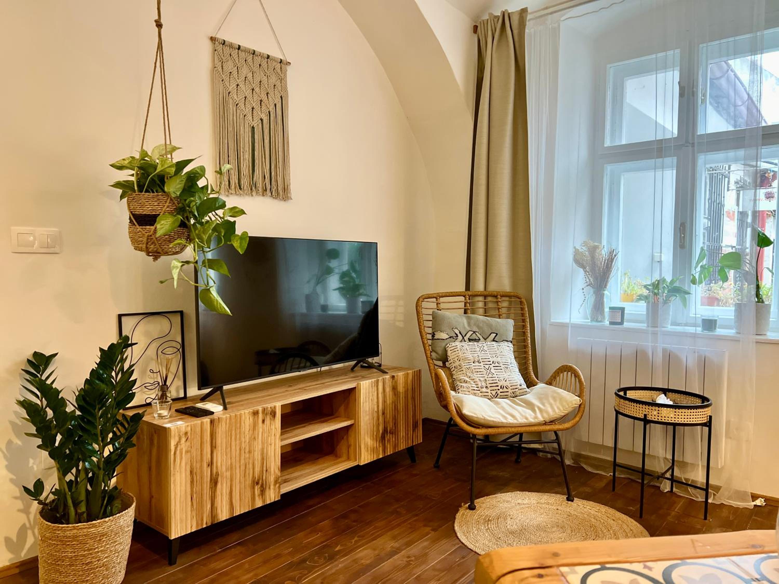 Design Apartment in City Centre view 2
