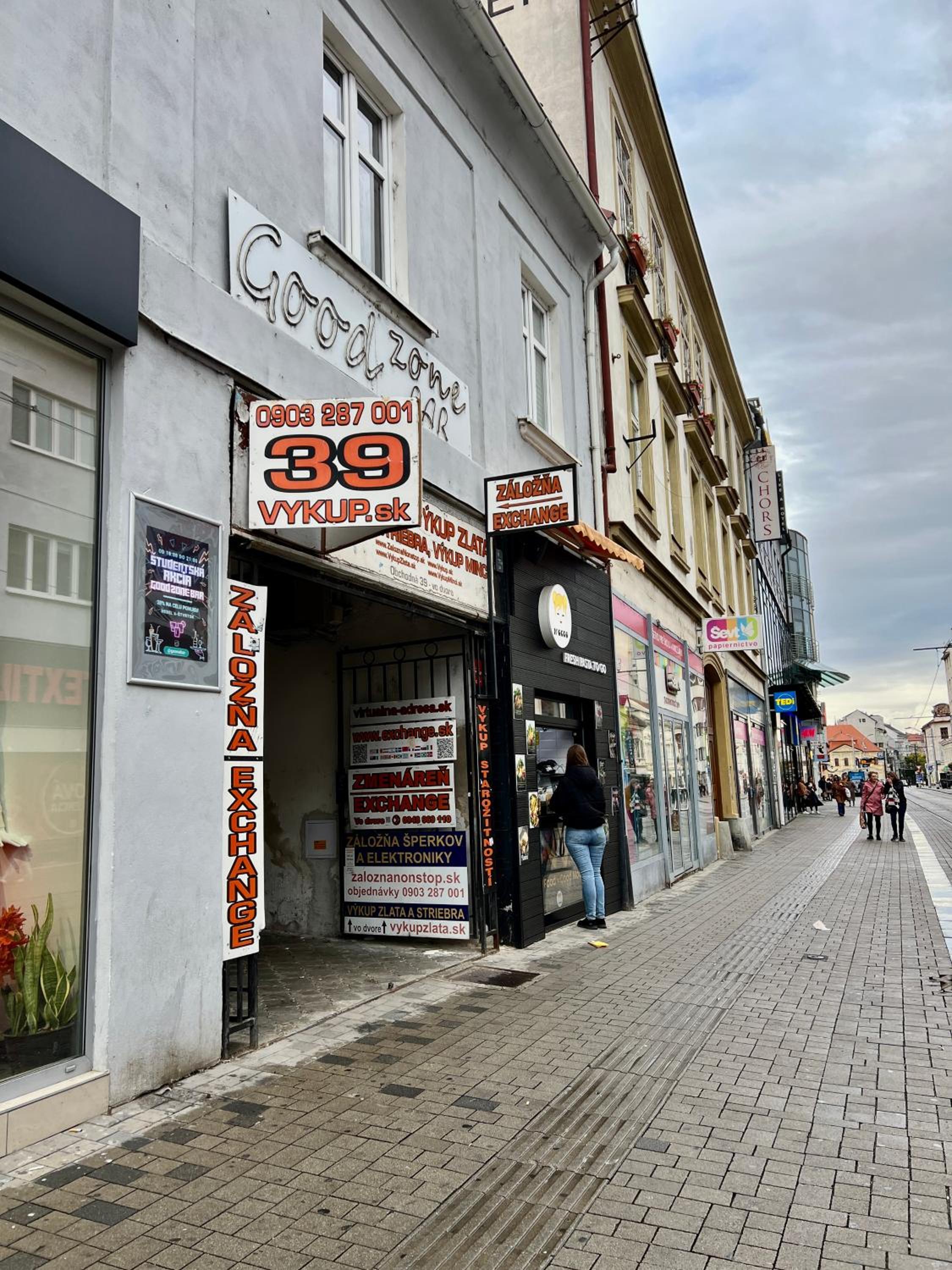 Photo 35