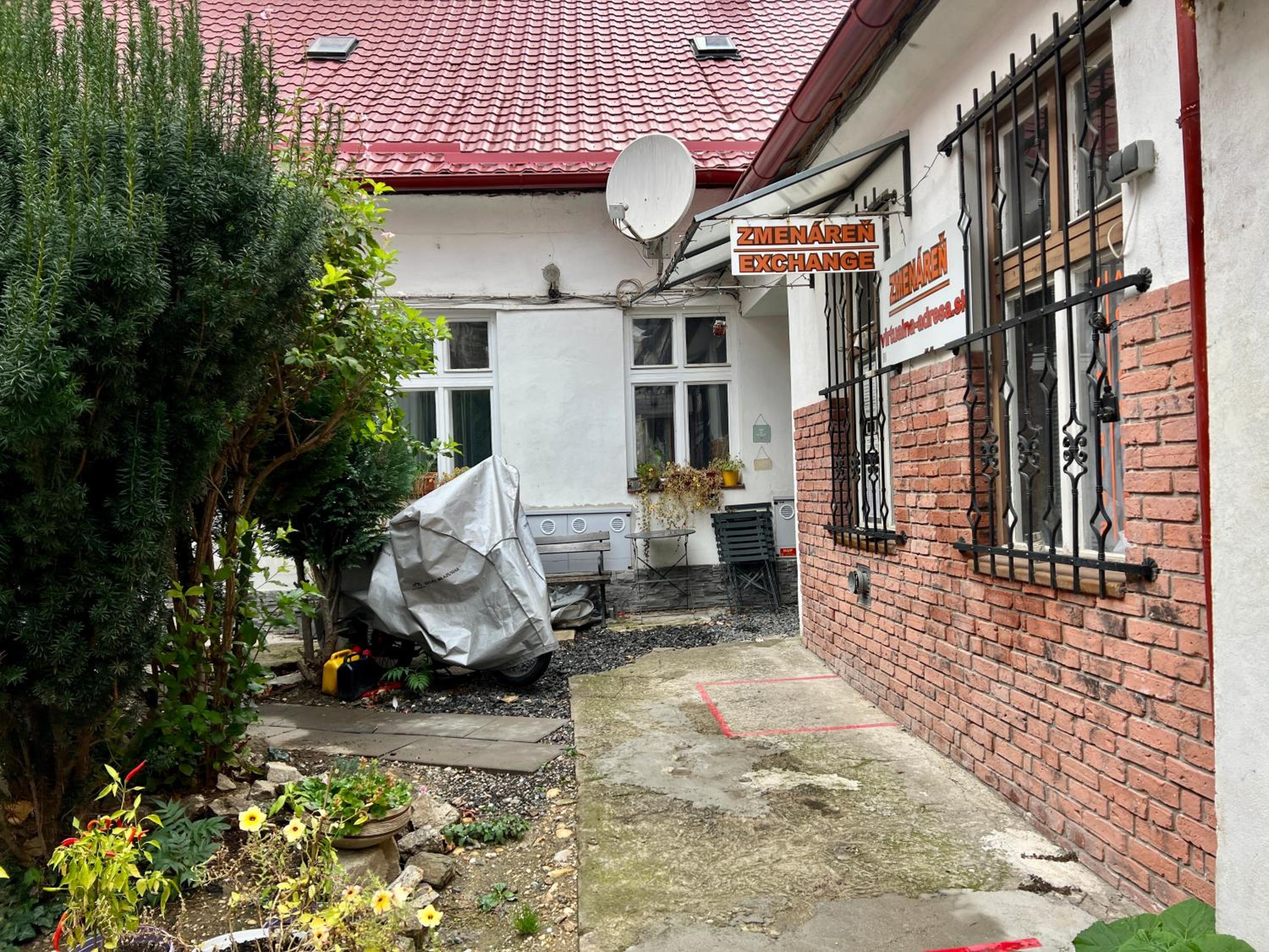 Photo 38