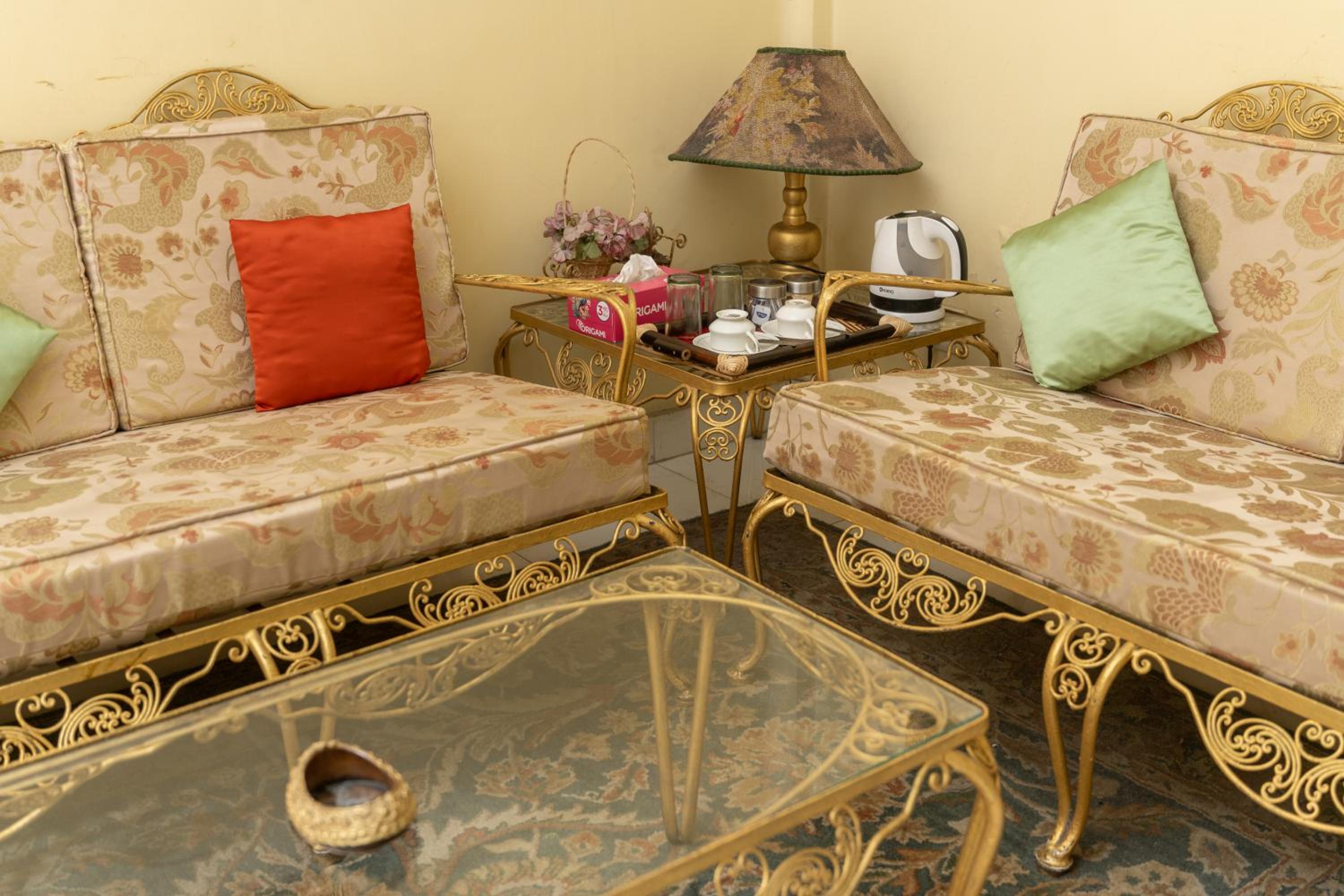 lounge