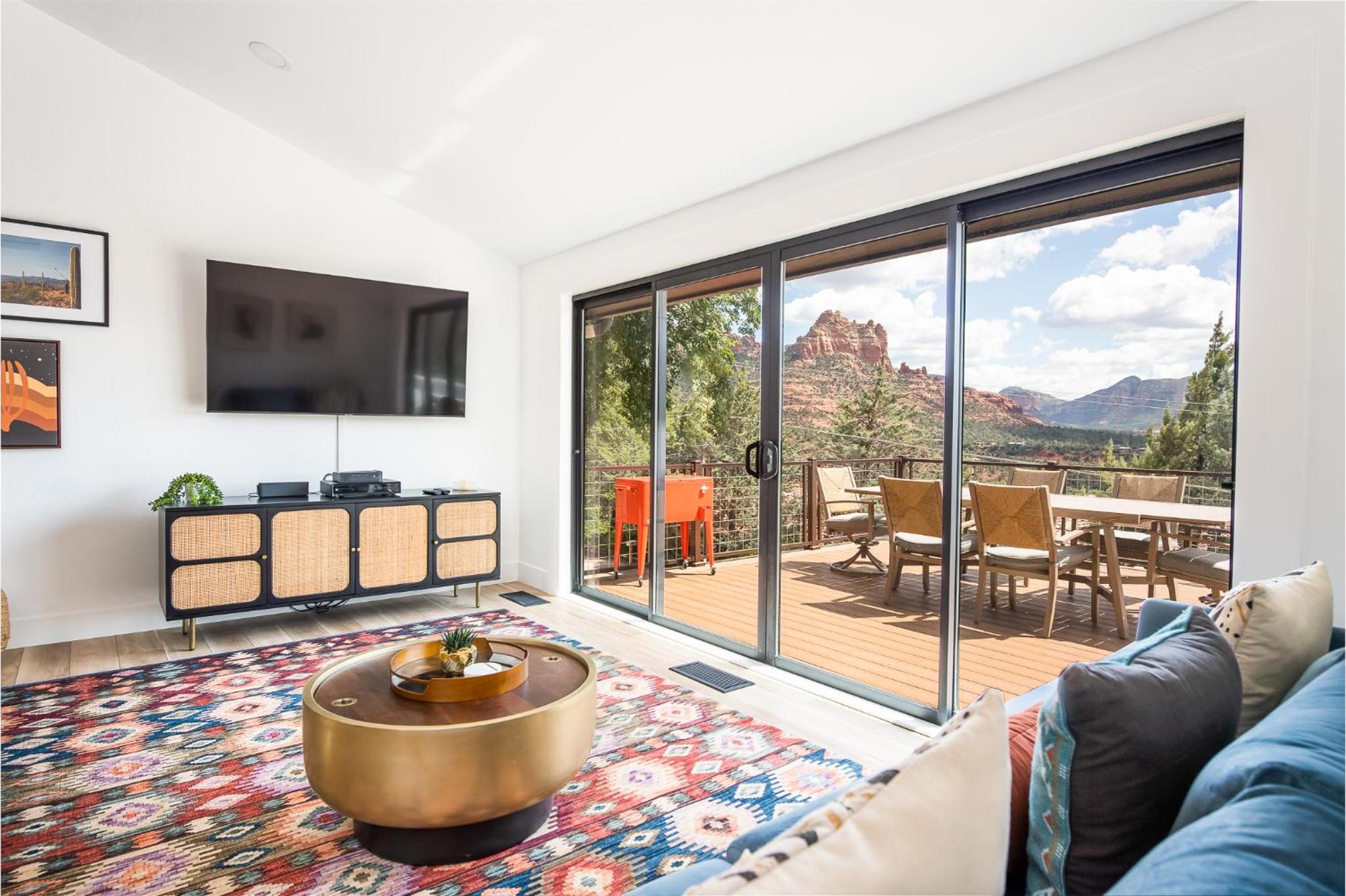 The Uptown ViewHouse - BIG RedRock views, HotTub view 5
