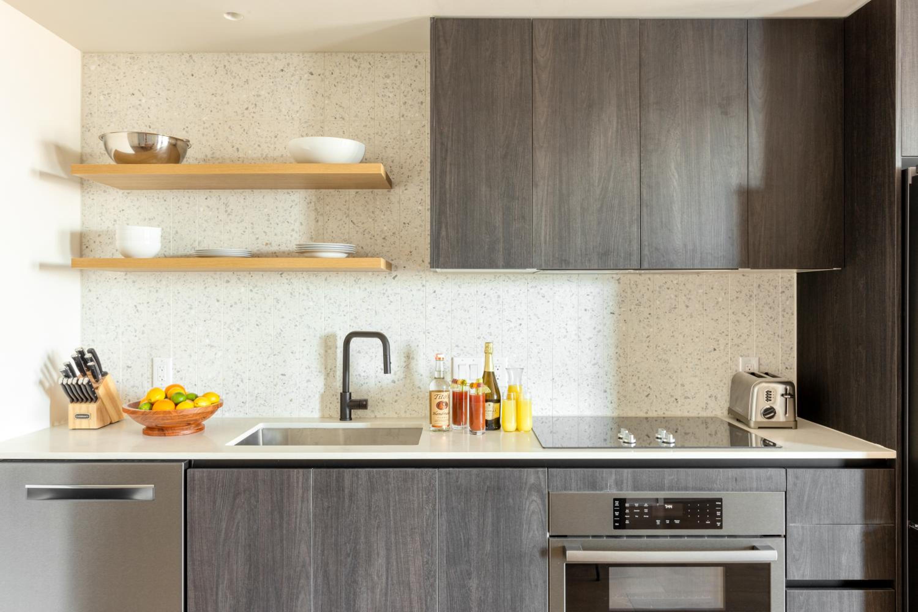 The Natiivo by AvantStay Modern High-Rise with Rooftop Pool & Skyline Views