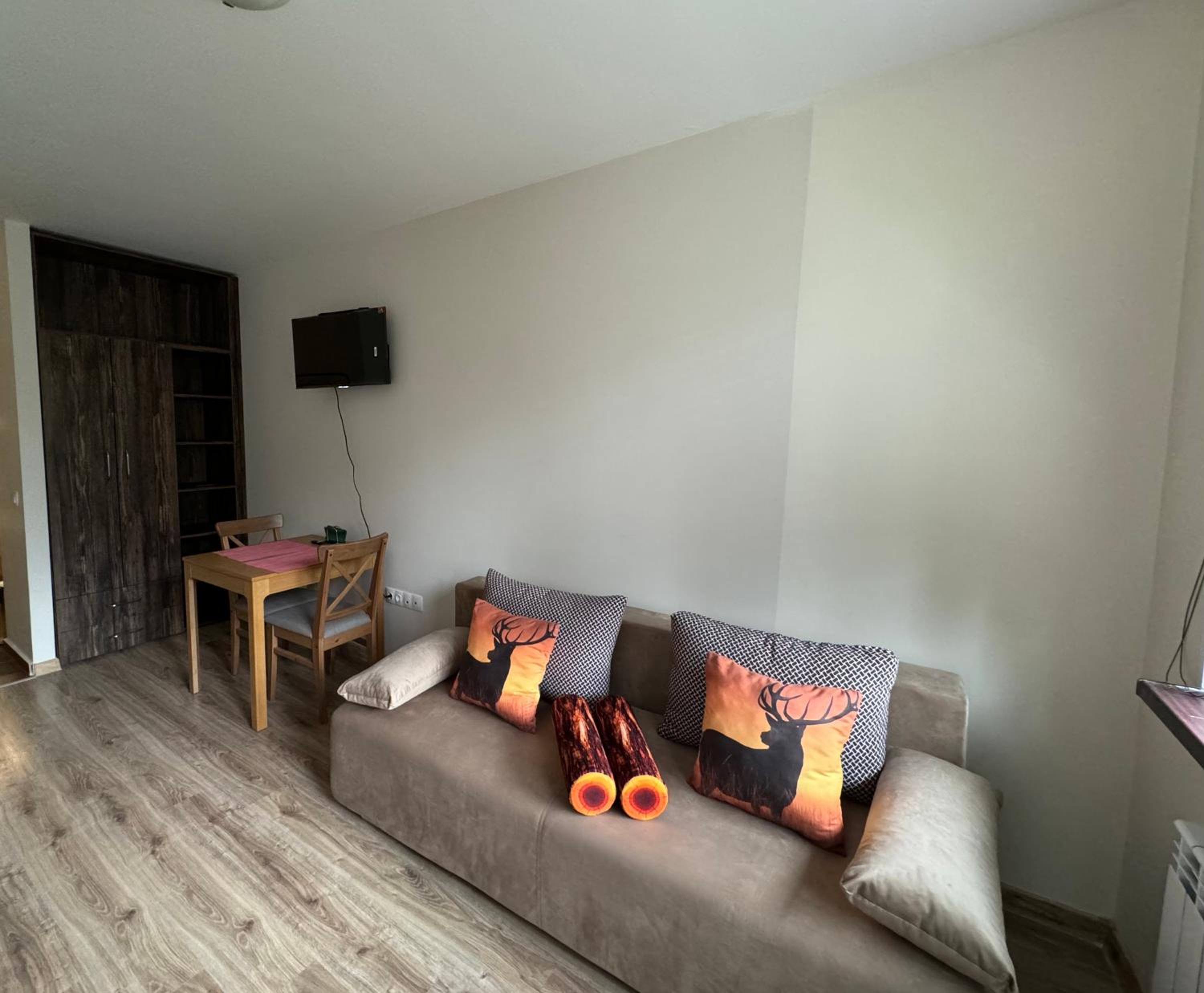 Borovets Gardens Chill Hill Studio by Joro