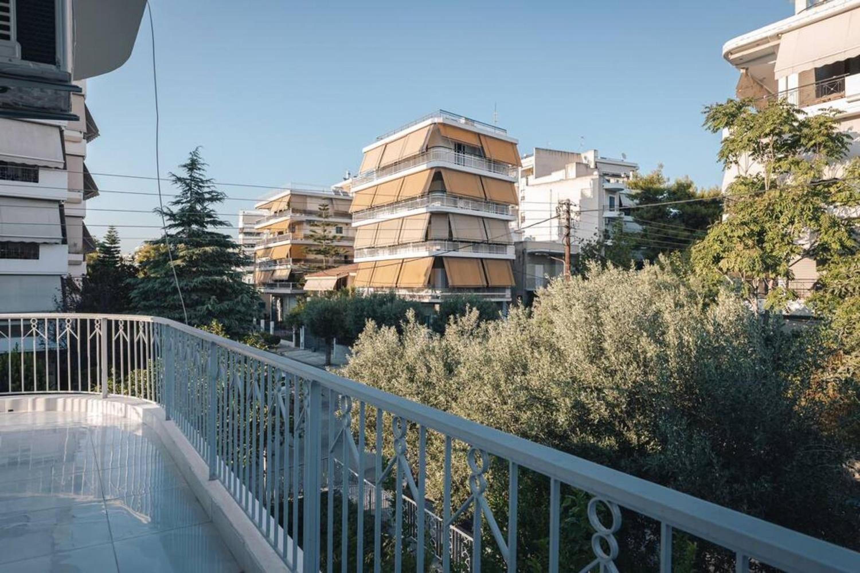 VIP flat Palaio Faliro 2BD