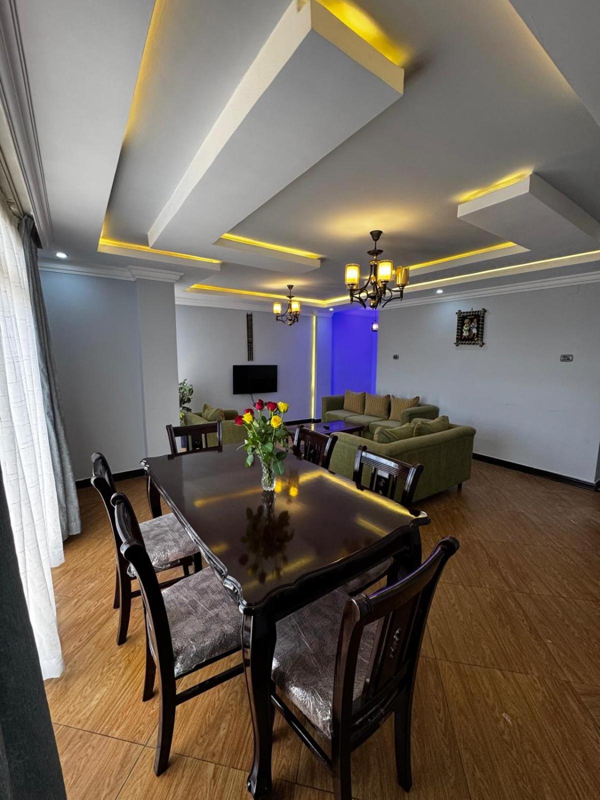 Family apartment Prime location and easy access 1