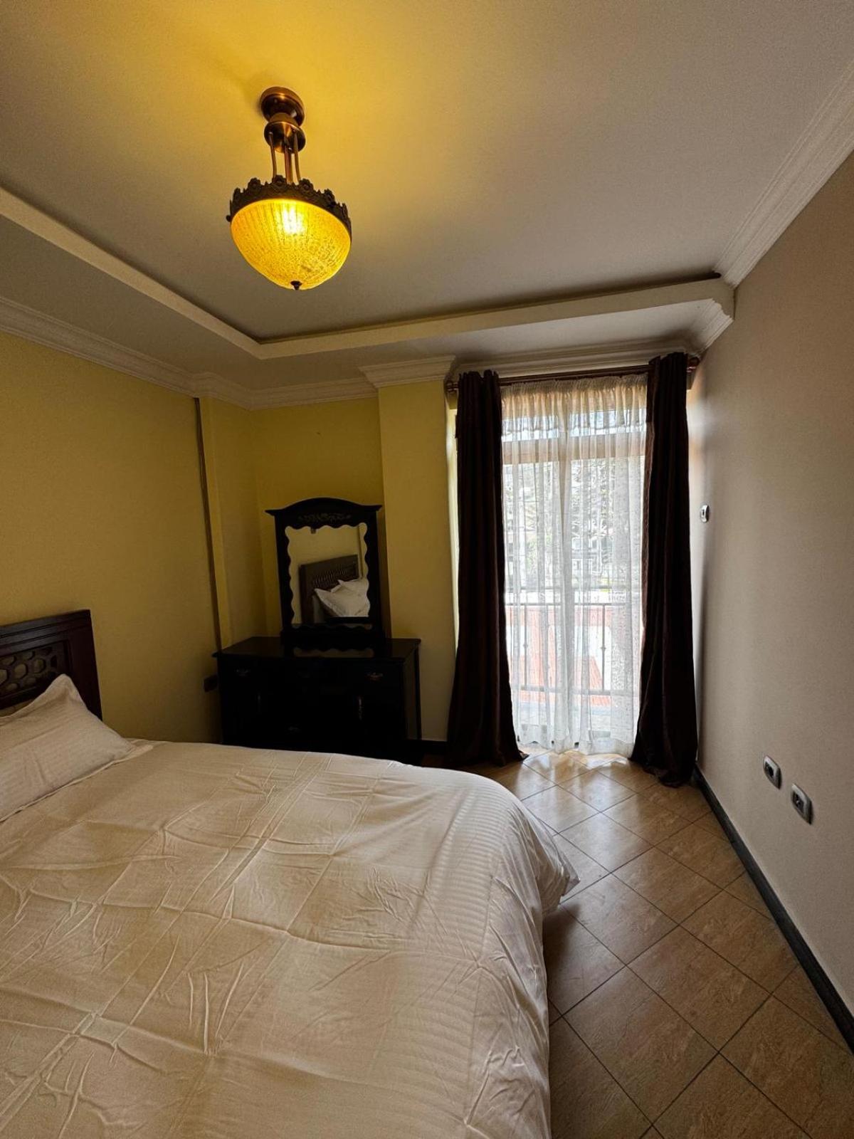 Family apartment Prime location and easy access 1