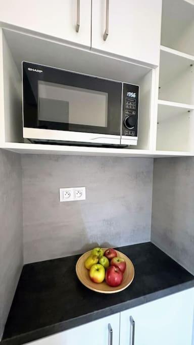 Apartmán s balkonem u parku & 15 minut do centra