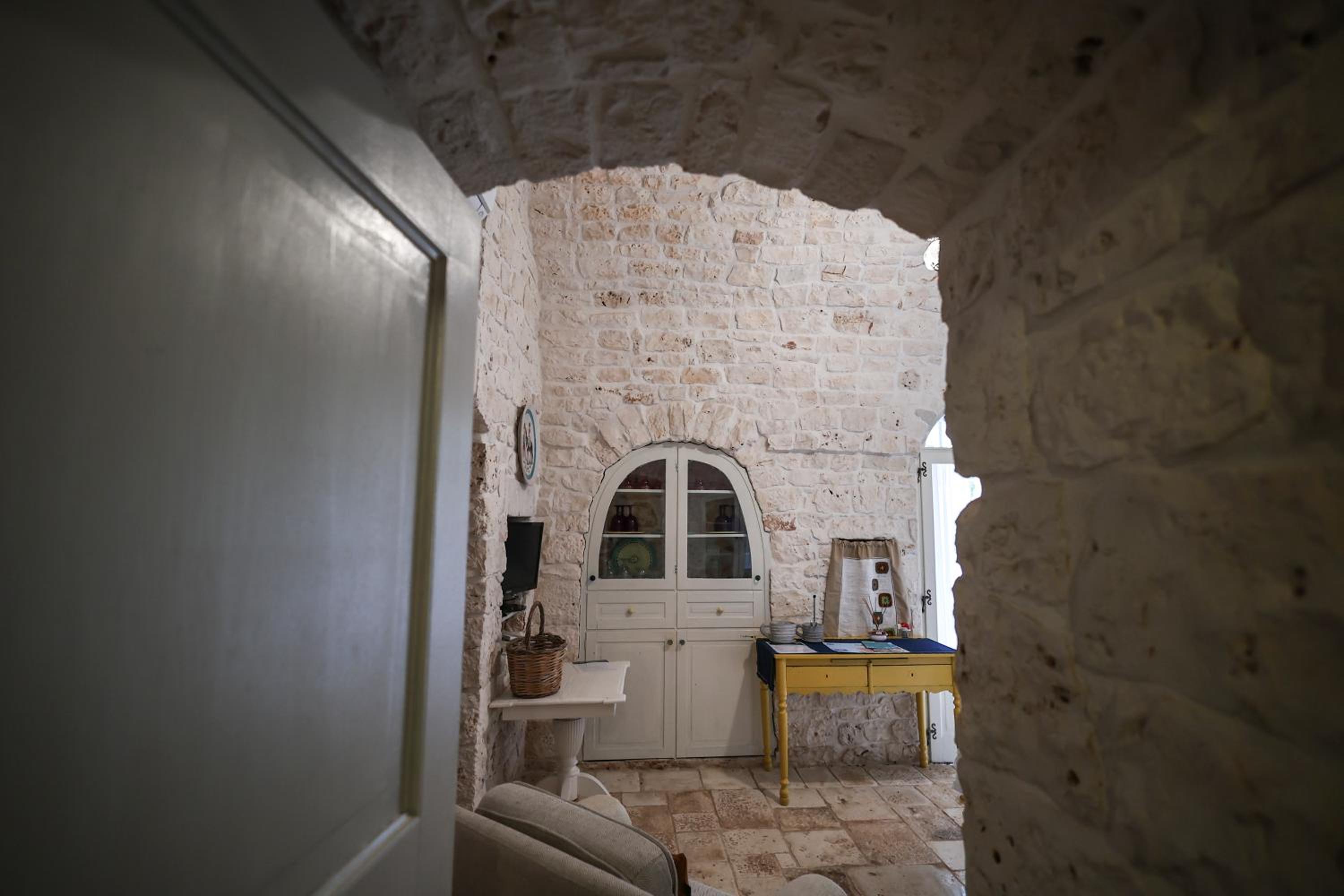 Photo 48