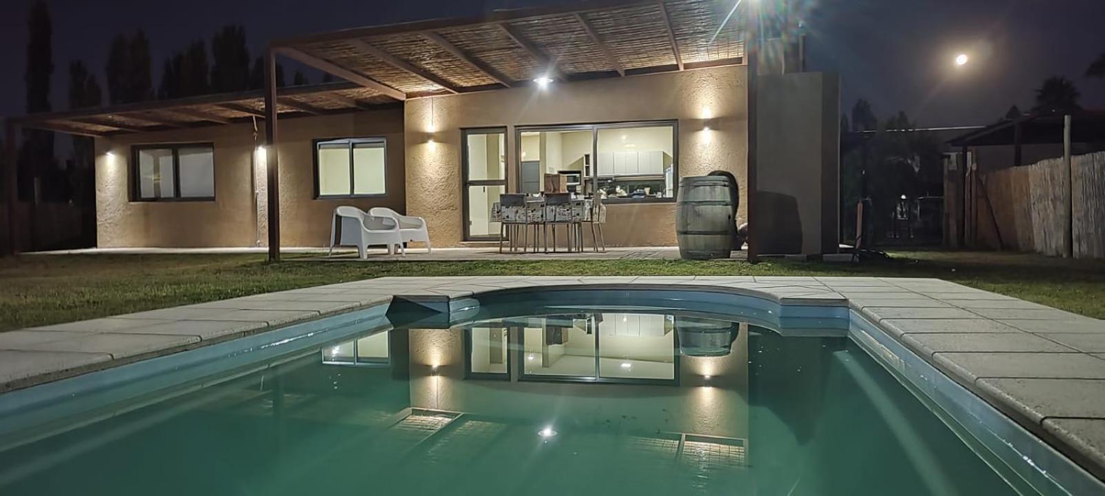 Las Casitas y Los Duplex de Chacras de Coria