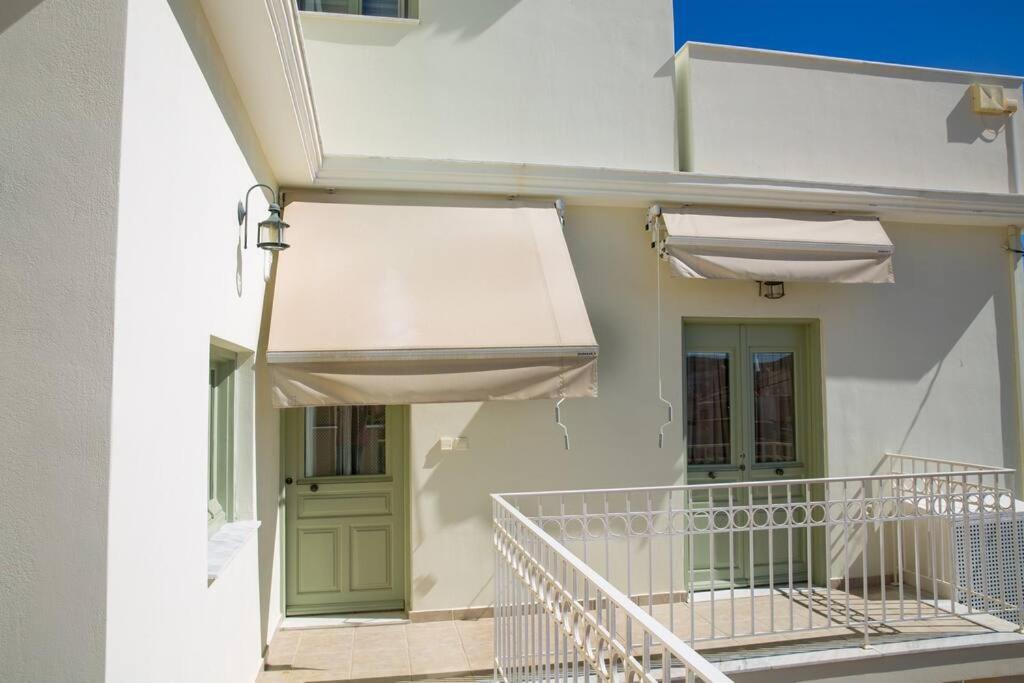 Portfront Neoclassical Gem in Lavrio view 5