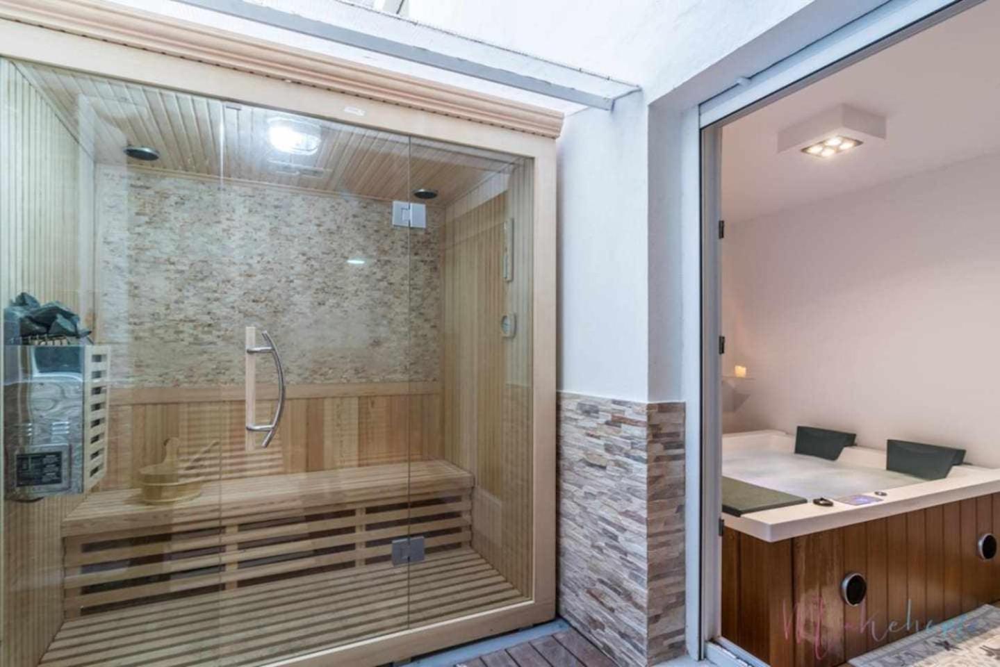 Hotel Lujo A Tu Alcance Con Spa Y Garaje Pleno Centro