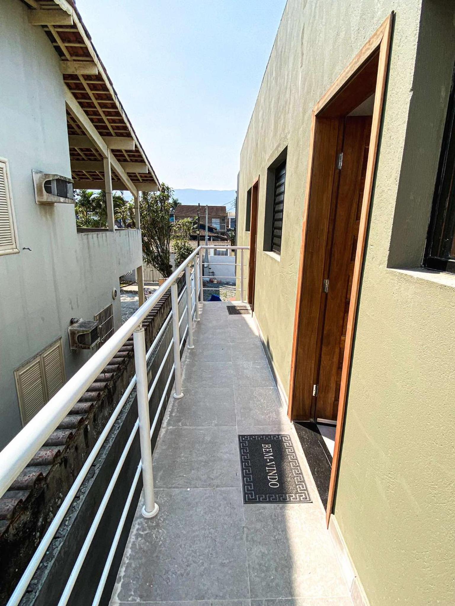 Apto com piscina perto da praia!