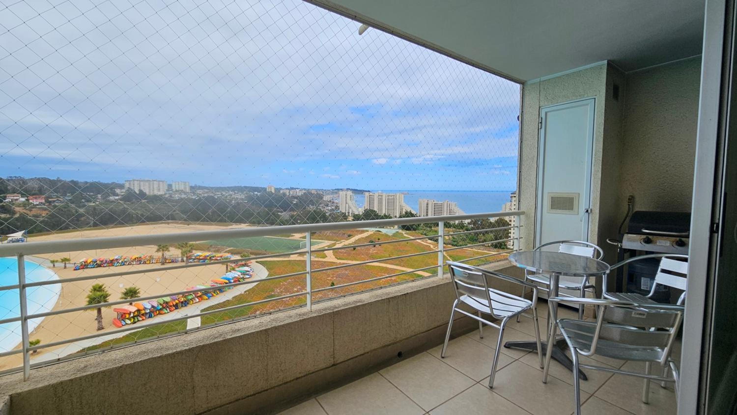 Oceana Suites Laguna Bahía