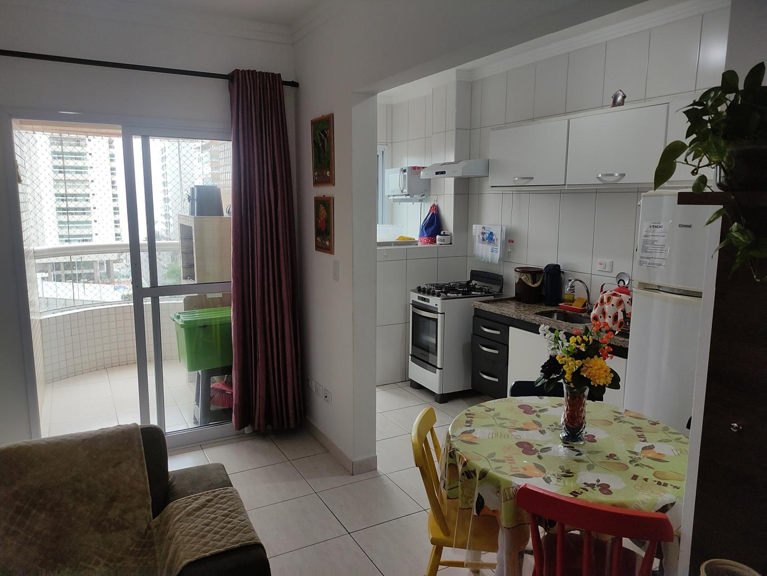 Apto 1 Dorm na Praia Grande Vila Caiçara