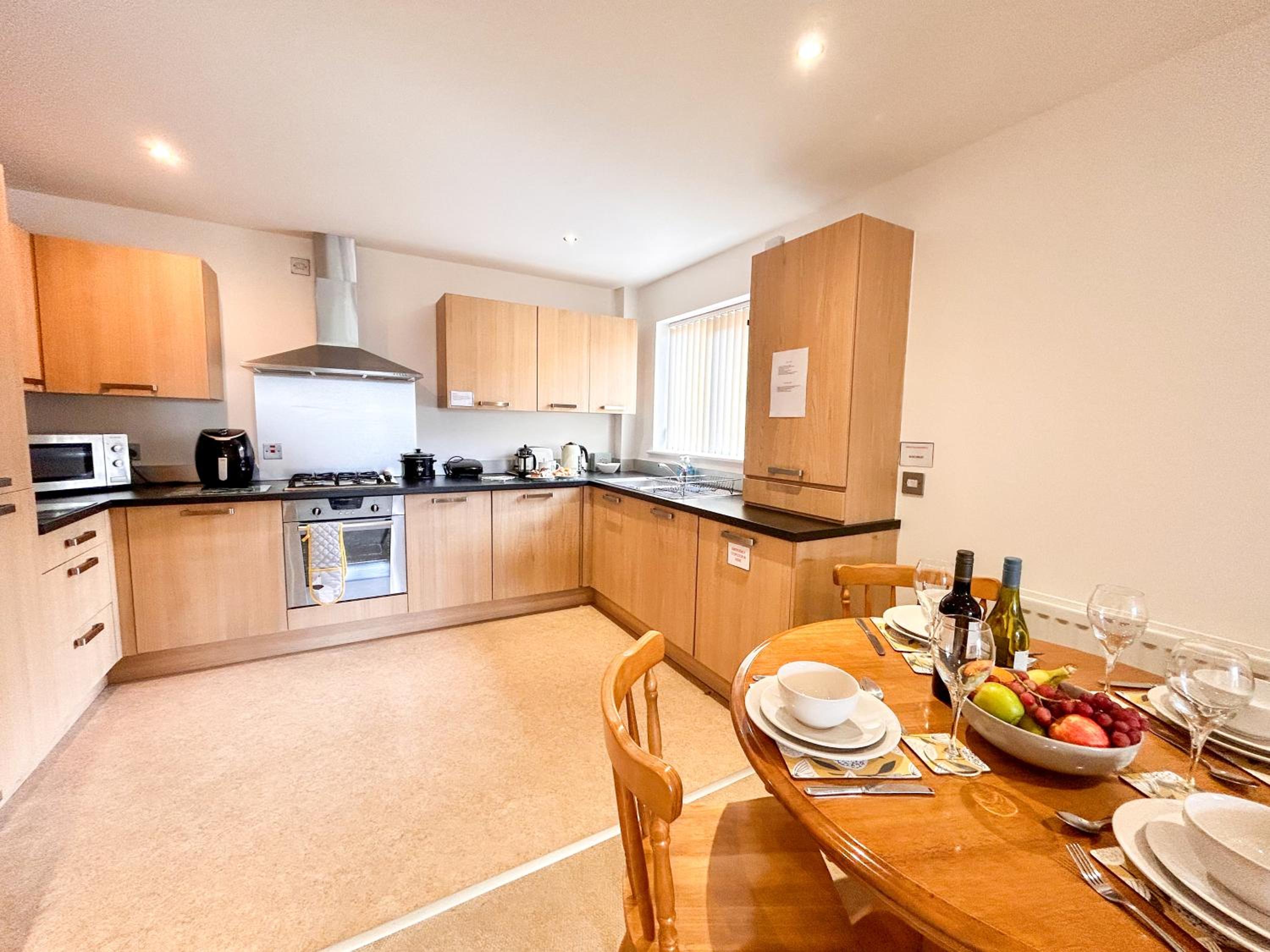 7 SERVICED APARTMENTS at ST JOSEPHS COURT, CLEETHORPES by VISIT CLEETHORPES view 5