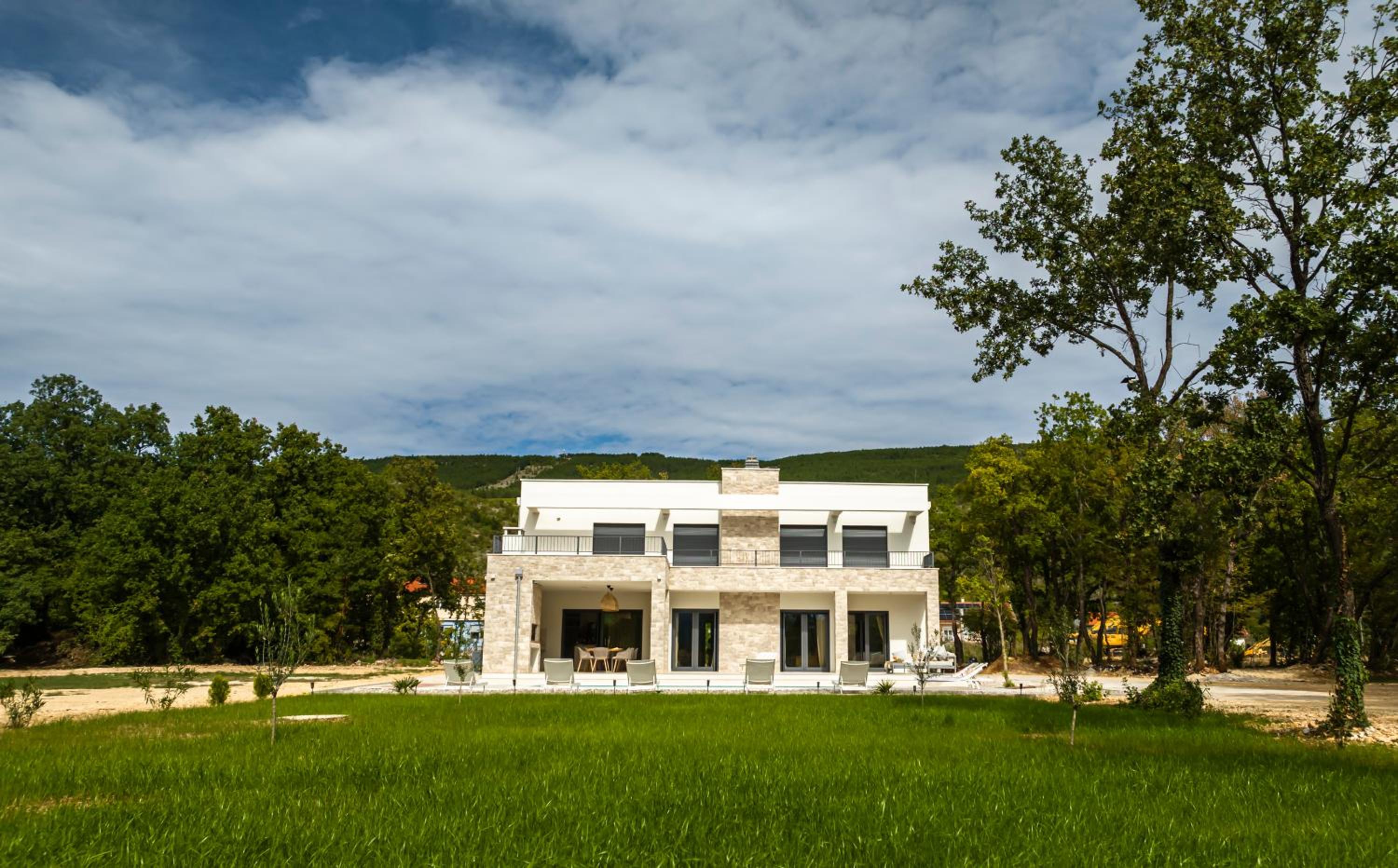 Villa Wellbeing Imotski Croatia heated pool , spa and ultimate privacy