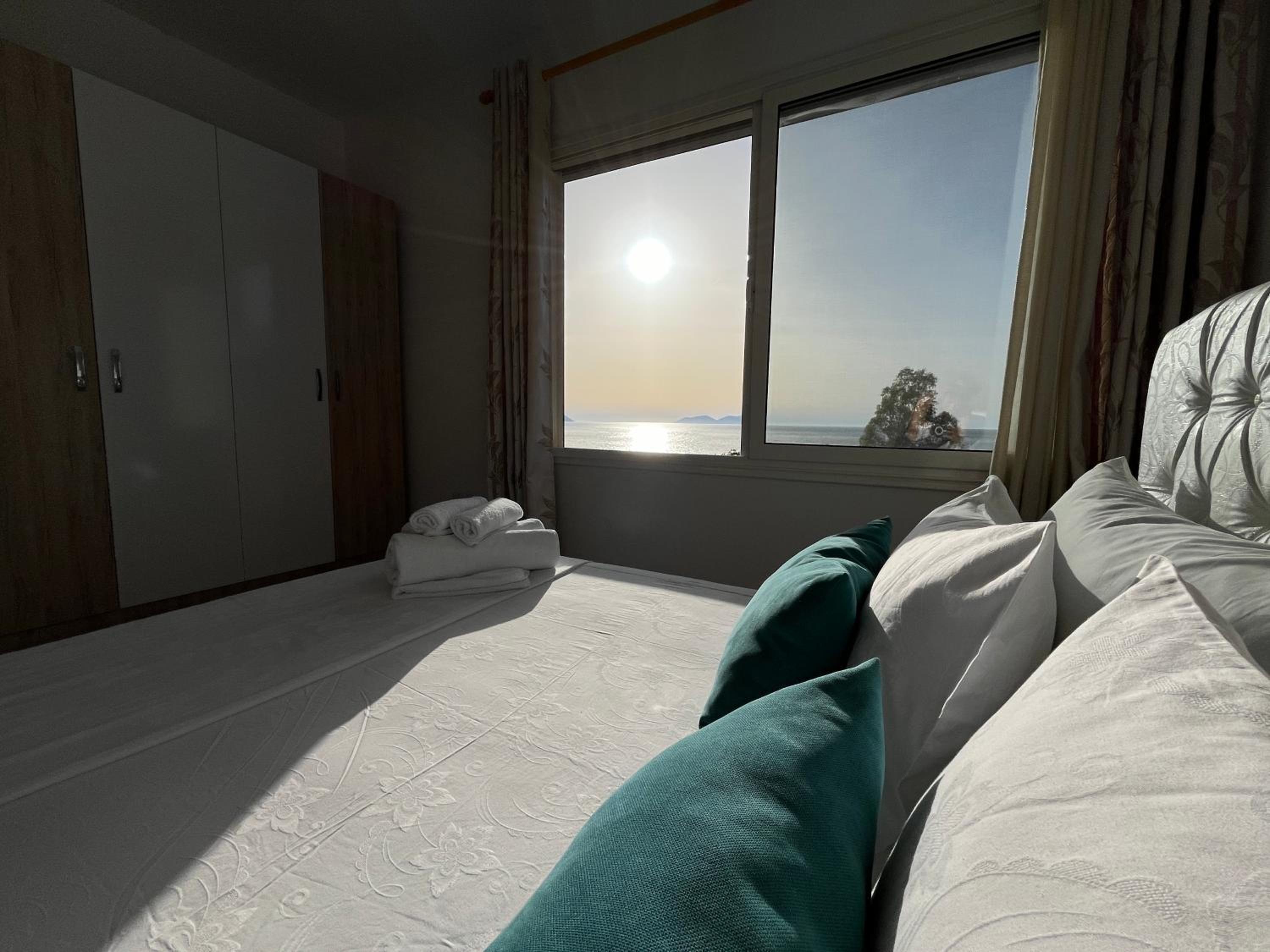 Delia Luxury Apartments