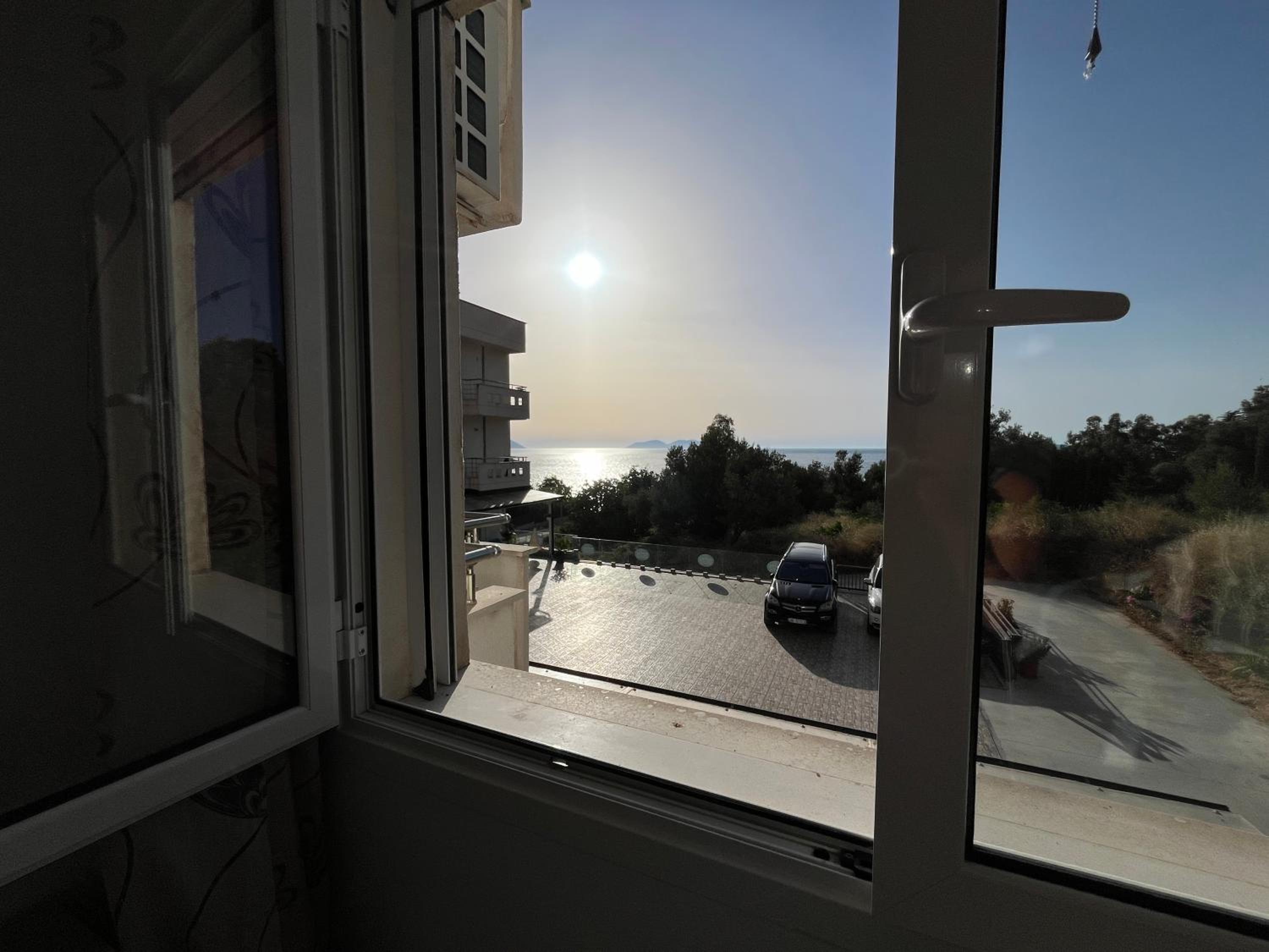 Delia Luxury Apartments