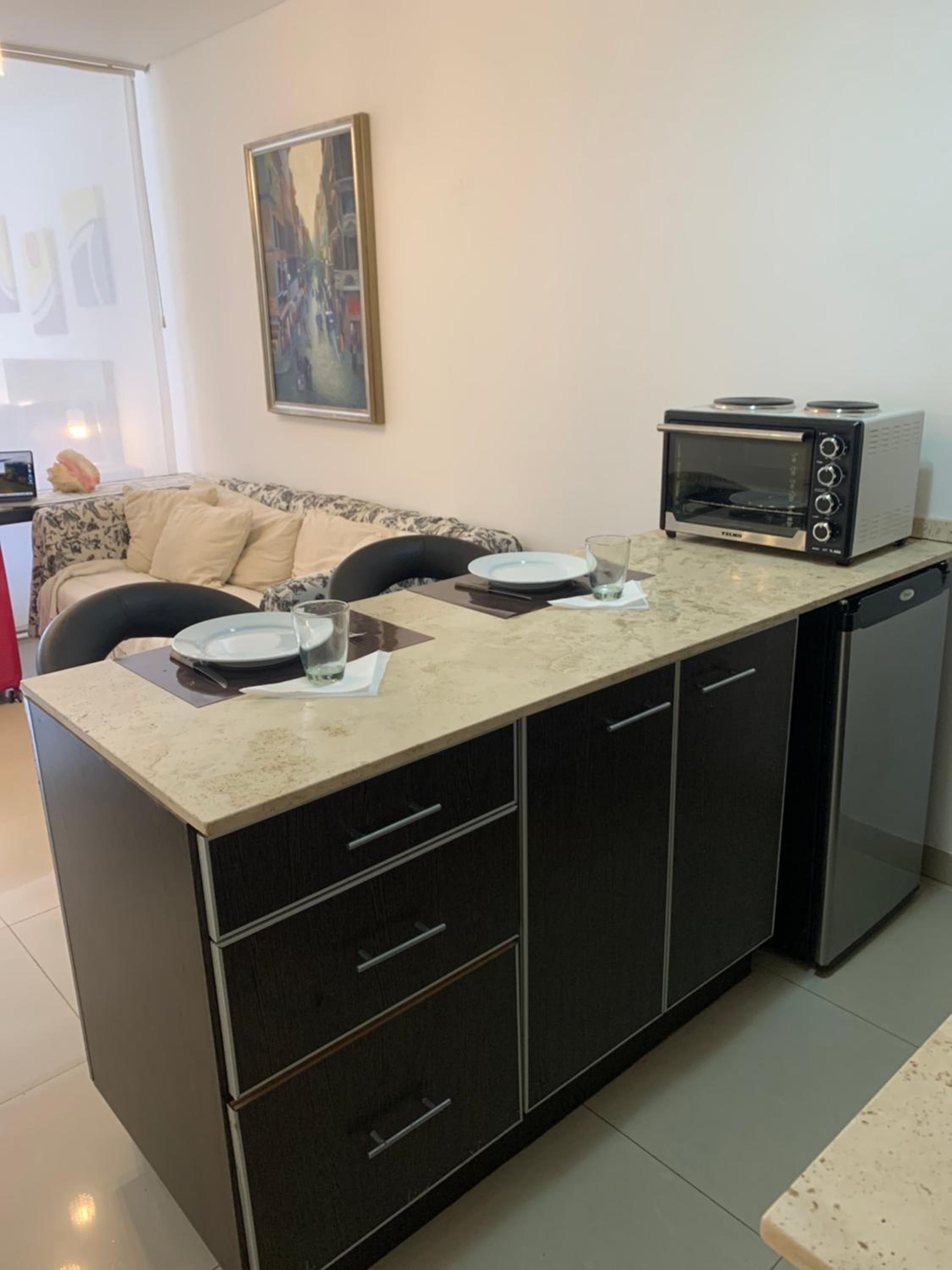 Monumental & Fleni Luxury Flat Whit Pool and Gardens