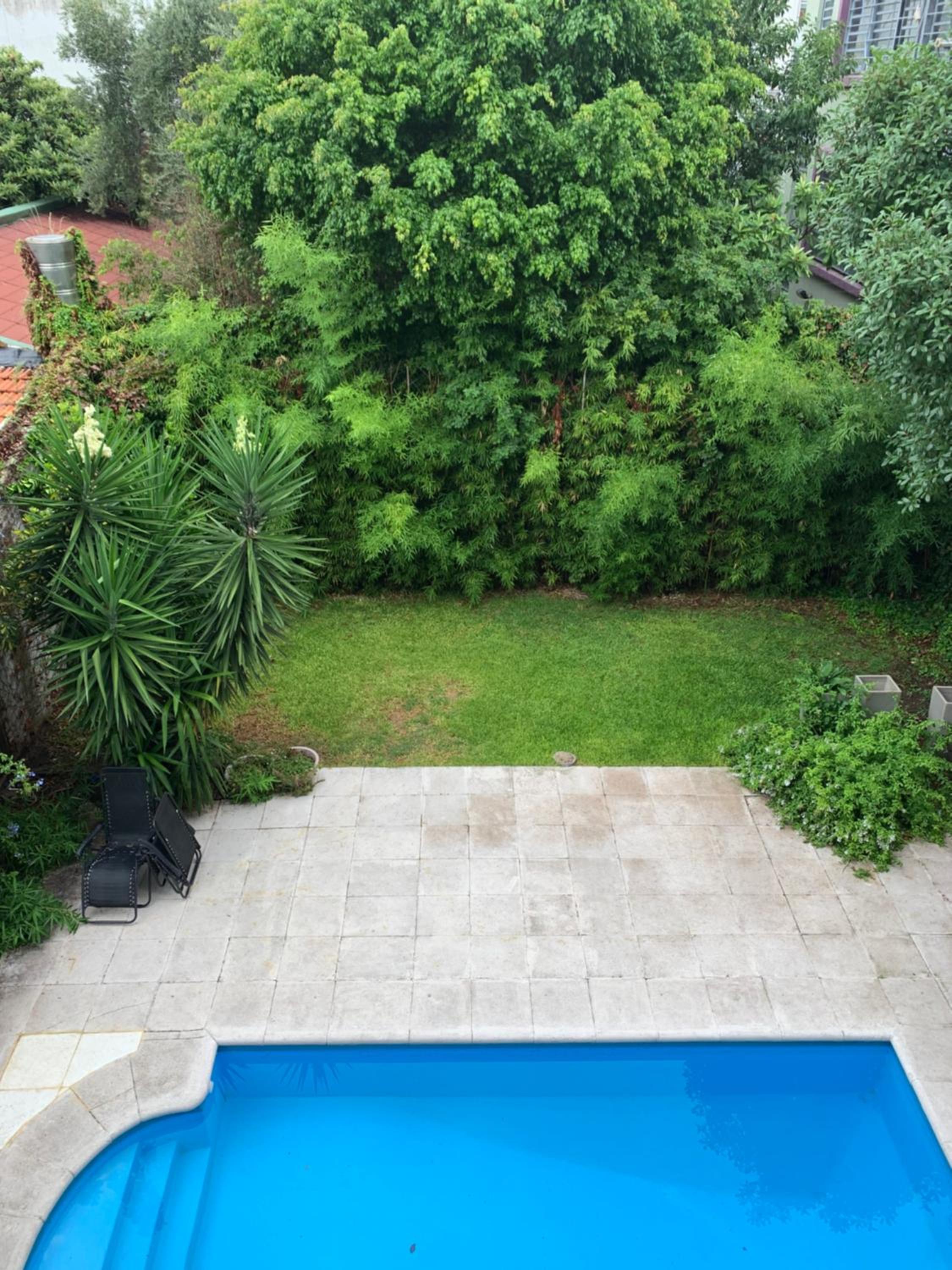 Monumental & Fleni Luxury Flat Whit Pool and Gardens