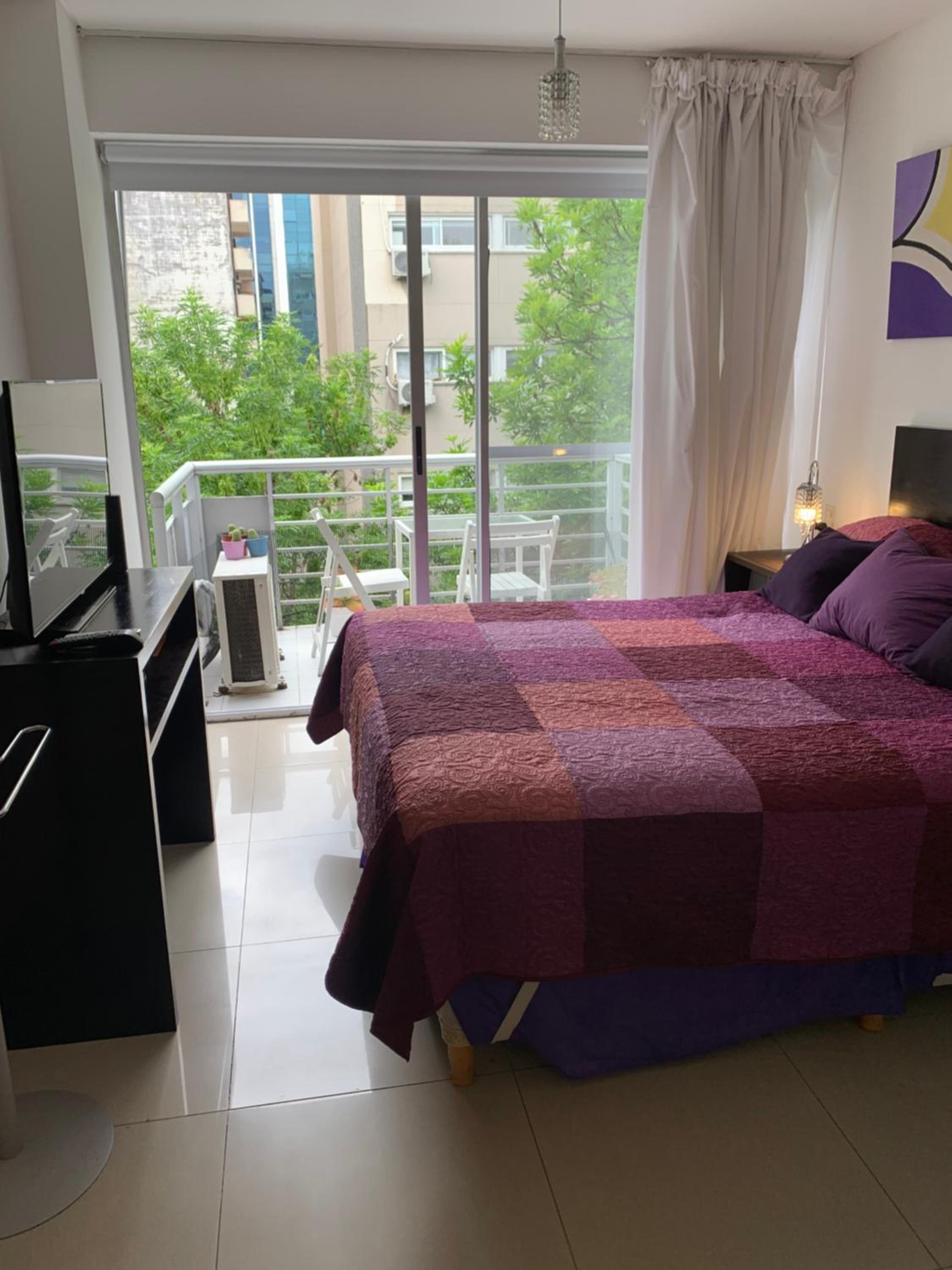 Monumental & Fleni Luxury Flat Whit Pool and Gardens