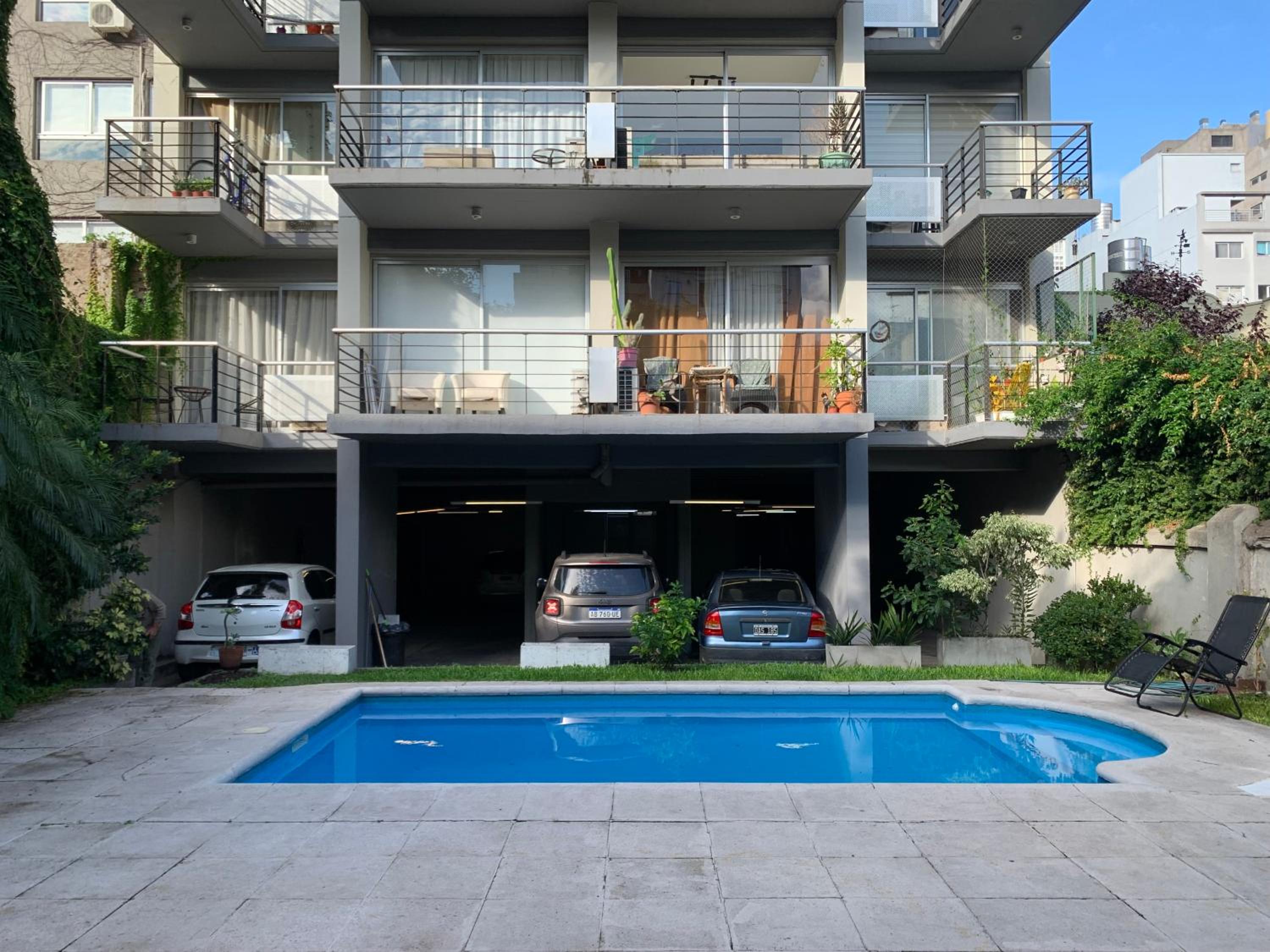 Monumental & Fleni Luxury Flat Whit Pool and Gardens
