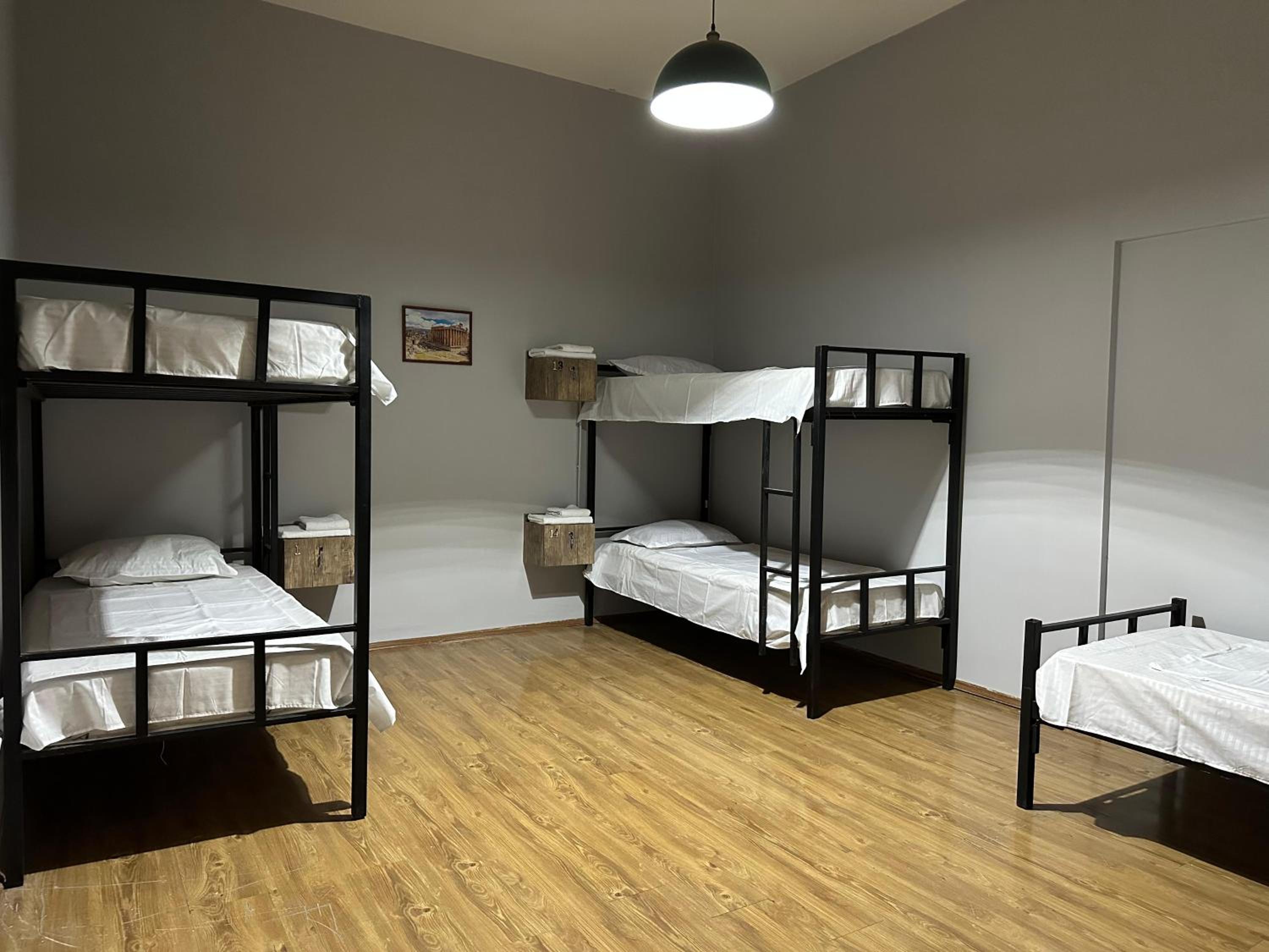 Pasteur Hostel