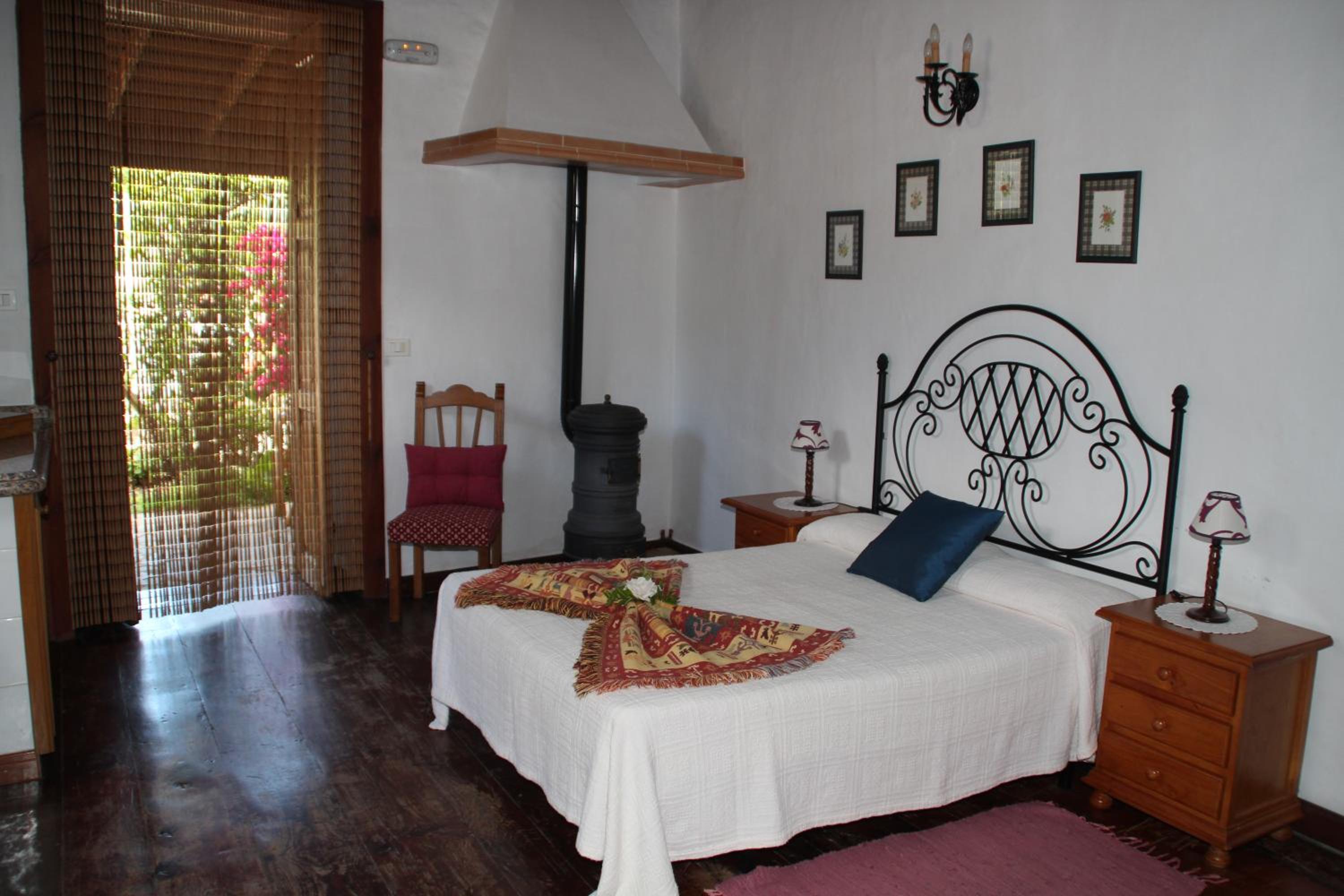 Casas Rurales Los Marantes