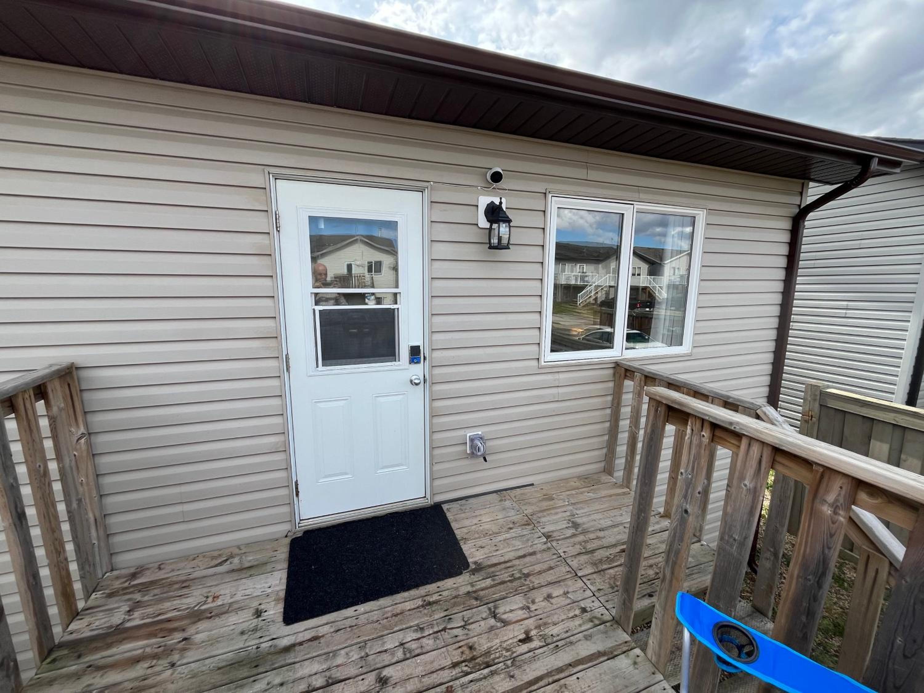 4br Crew House - Big, Bright, Modern, Fully Stocked