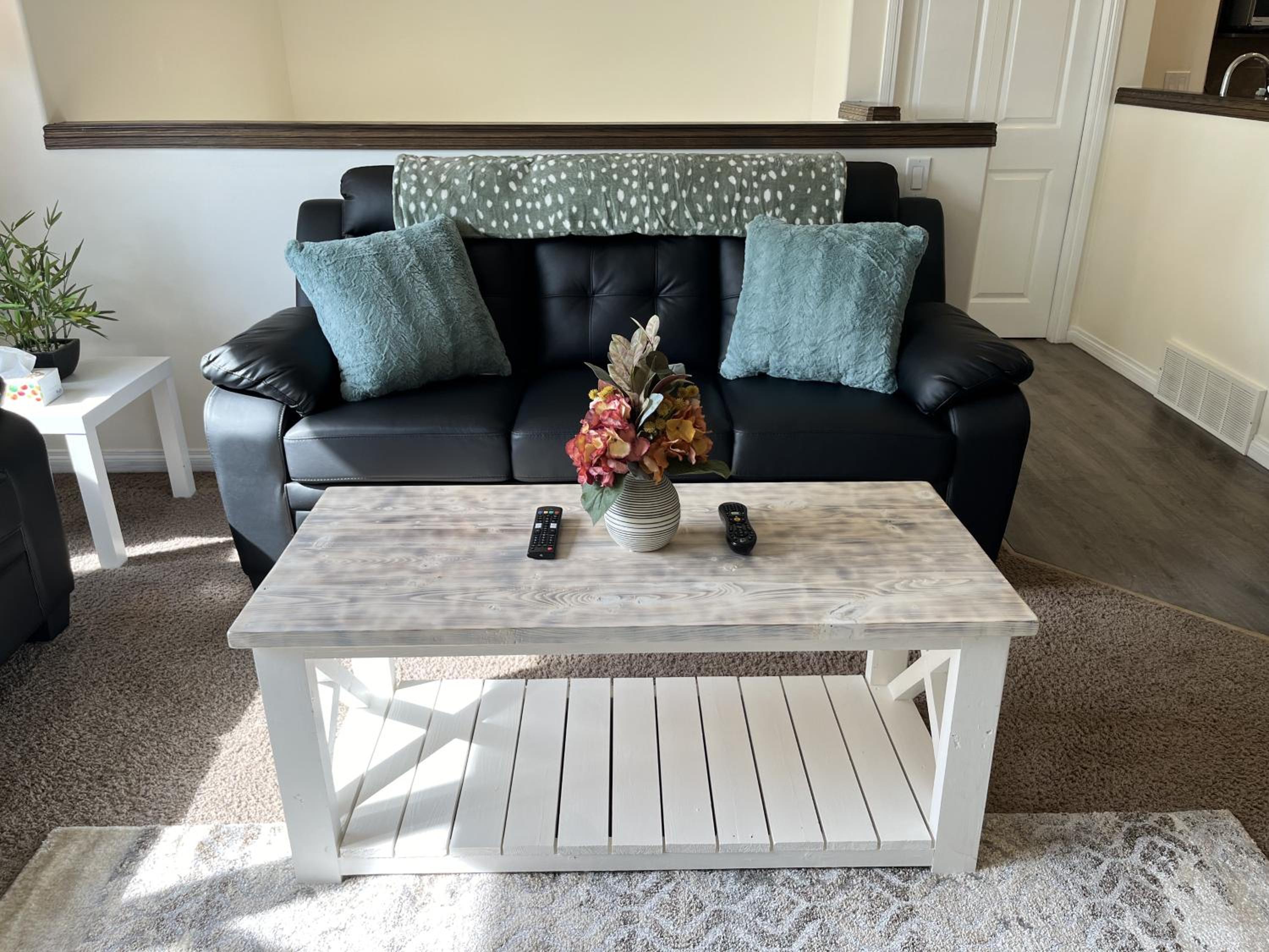 4br Crew House - Big, Bright, Modern, Fully Stocked