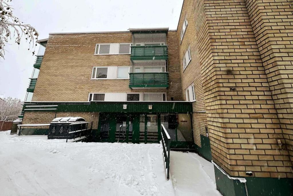 Peaceful City Apartment with Sauna & Balcony view 5