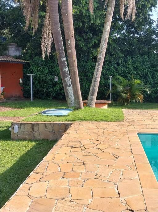 Casa condomínio perto Animália