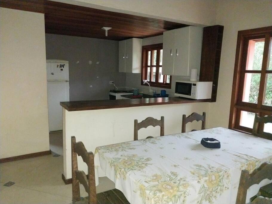 Casa condomínio perto Animália