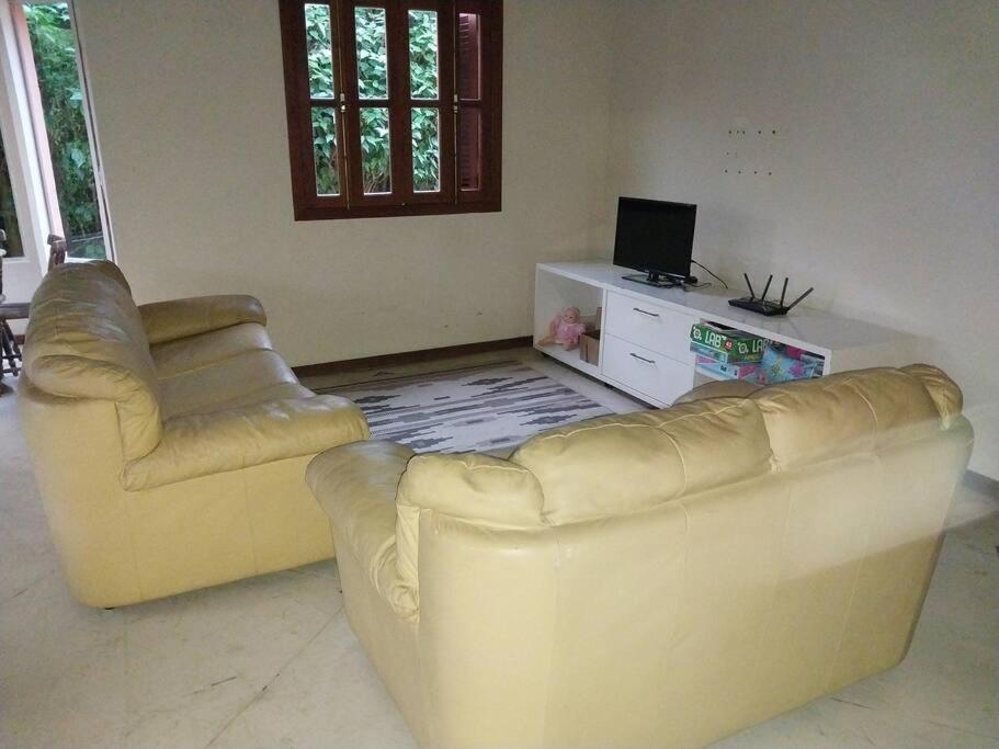 Casa condomínio perto Animália