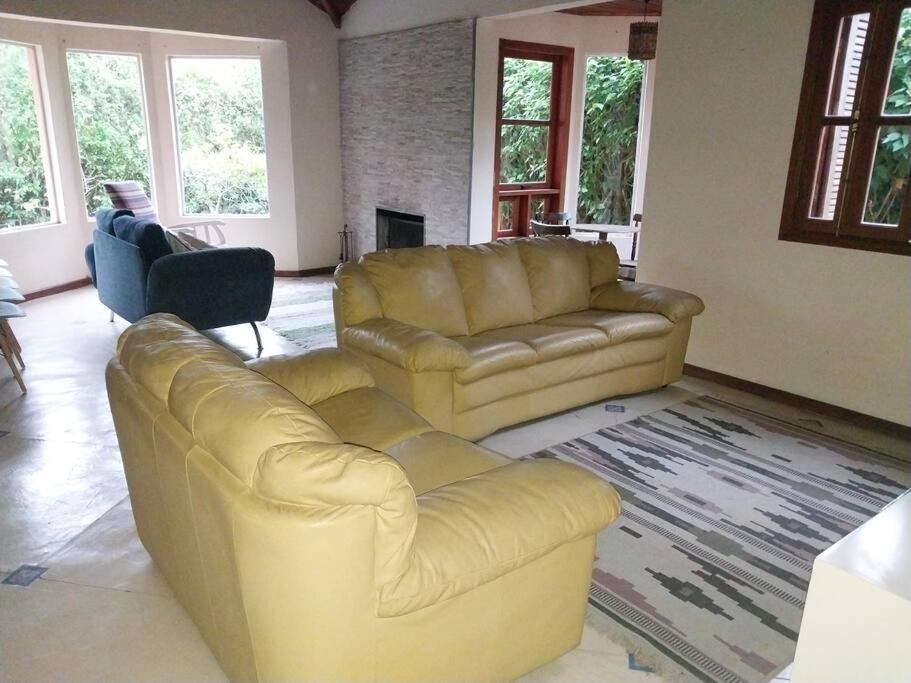 Casa condomínio perto Animália