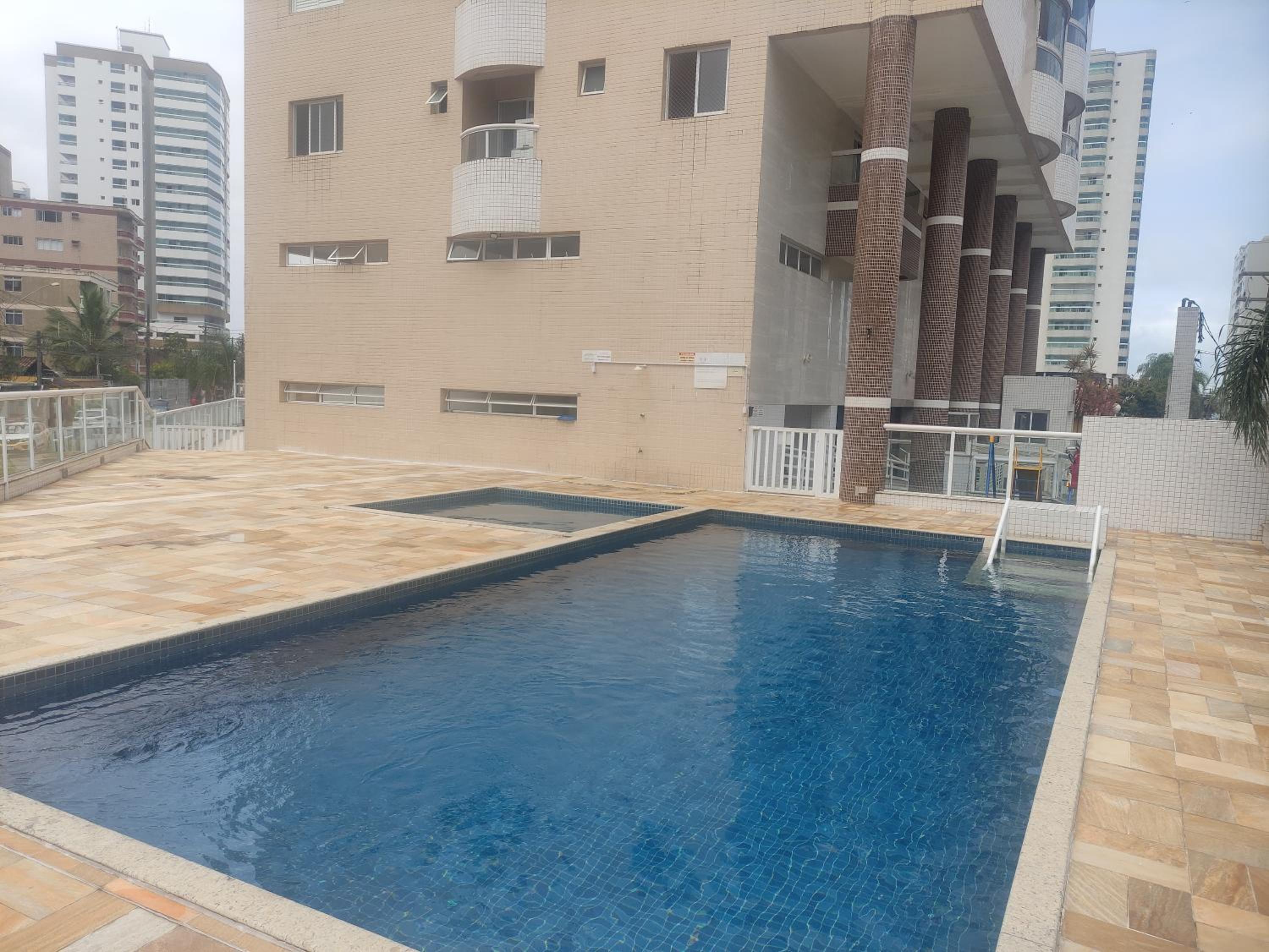 Apto 1 Dorm na Praia Grande Vila Caiçara