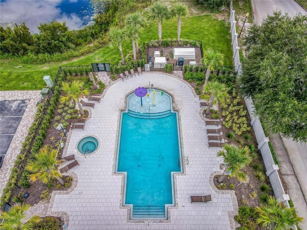 172 VD - Charming Poolside Townhome at the Heart of Vila Domani Resort view 5