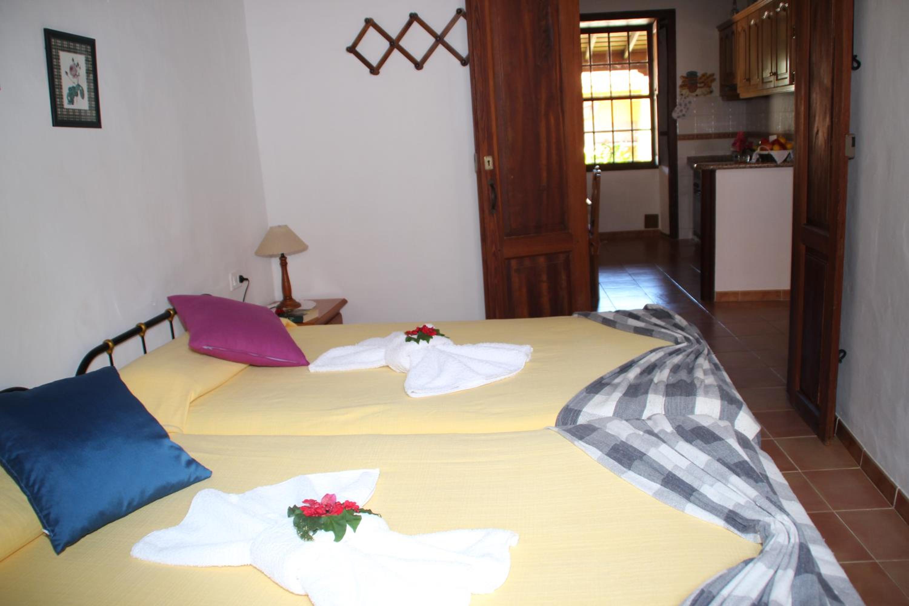 Casas Rurales Los Marantes