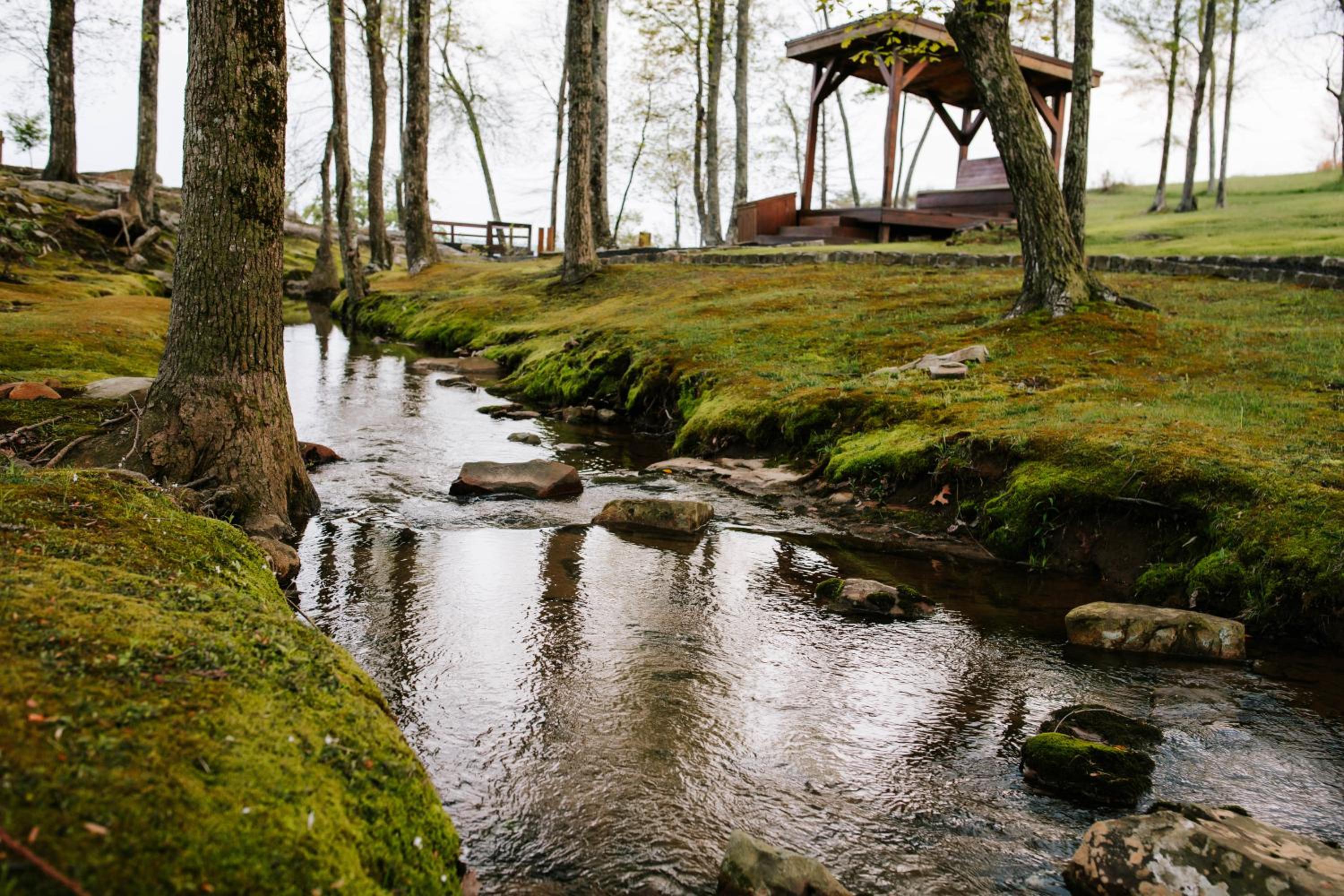 Luxurious Cabin in Jasper Highlands - Blackberry