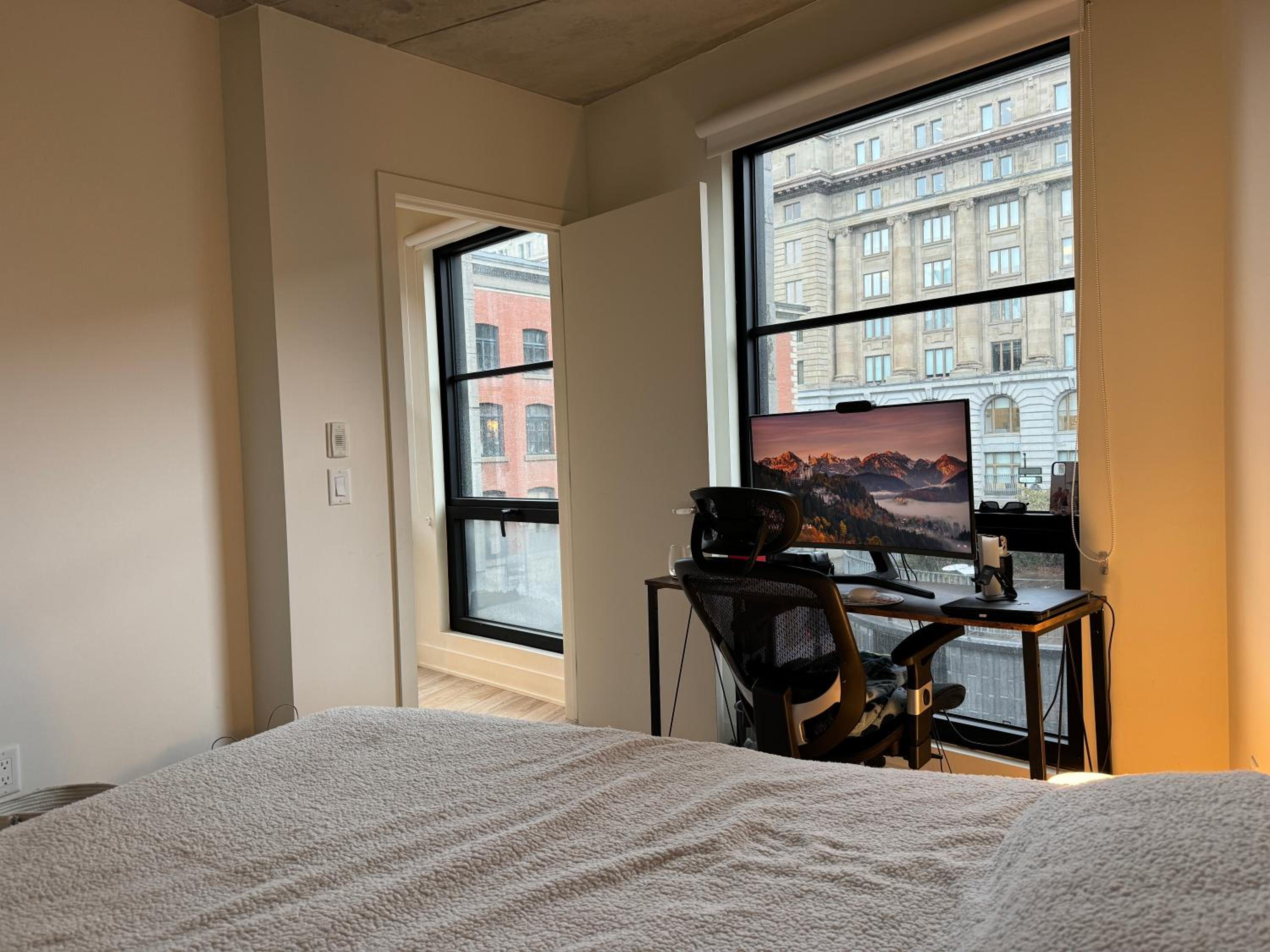 2 luxurious bedroom apartment in Montreal