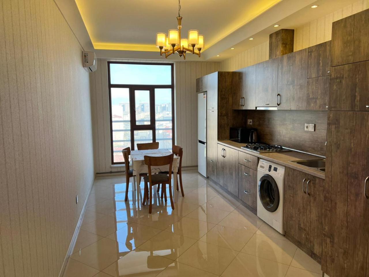 Lux Apartment Shareef Travel