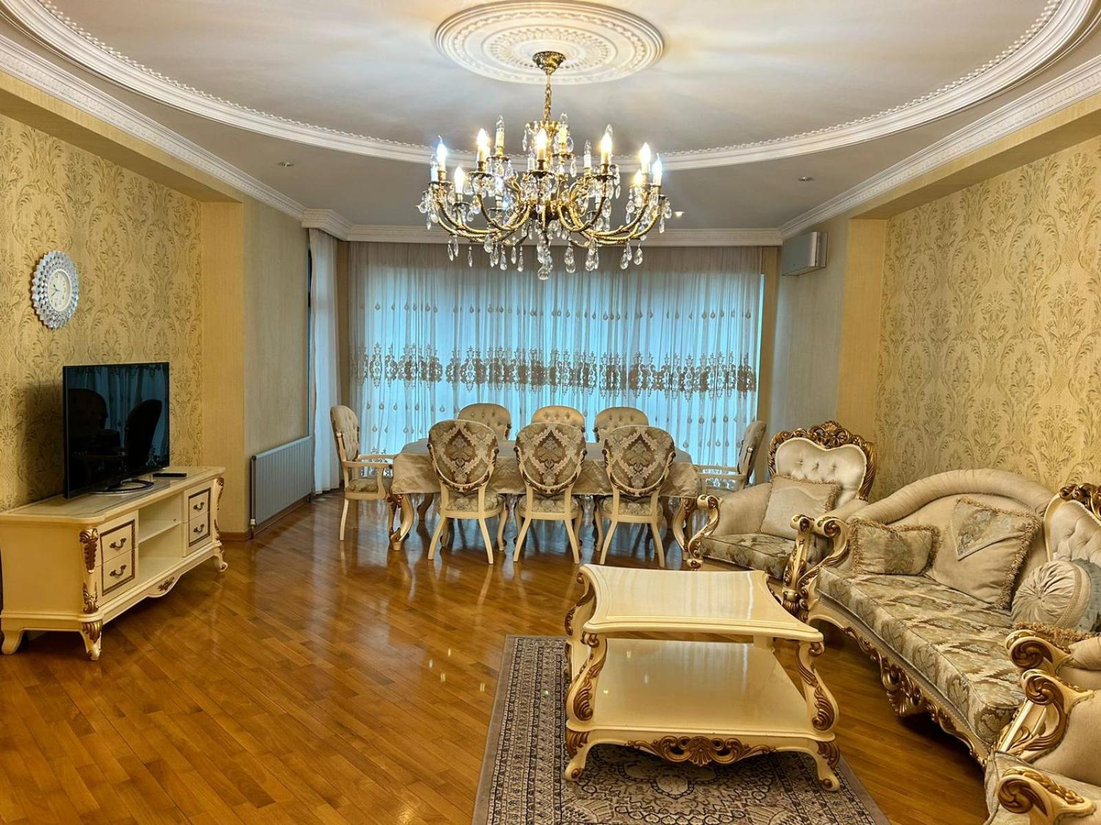 Park Azure 2 bed room by Shareef Apartment