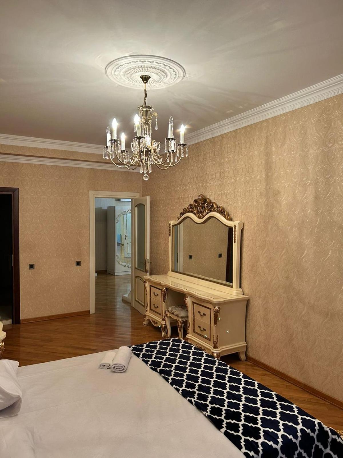 Park Azure 2 bed room by Shareef Apartment