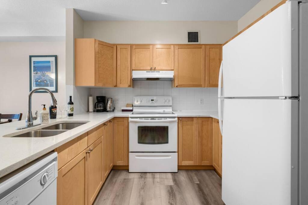 Canmore Vacations - Quiet 2BR 2BathTownhouseKing Bed 6to9 Guests - Property Image 27