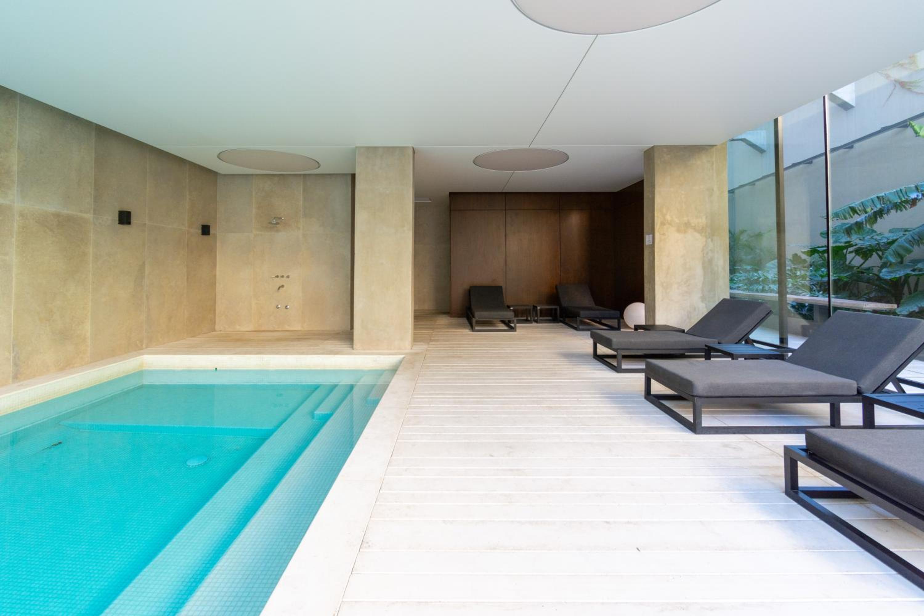 Nova Stays - 1BHK in Dome Green Soho II - Buenos Aires