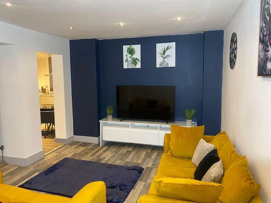 Stunning 3 Bed Hidden Gem Near Stansted view 4