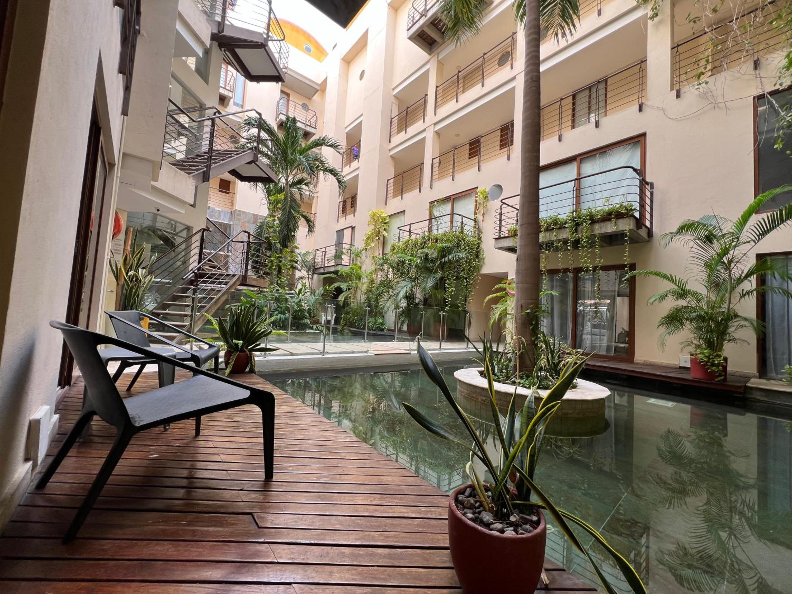 Hotel Gorgeous studio in Downtown - Image 1